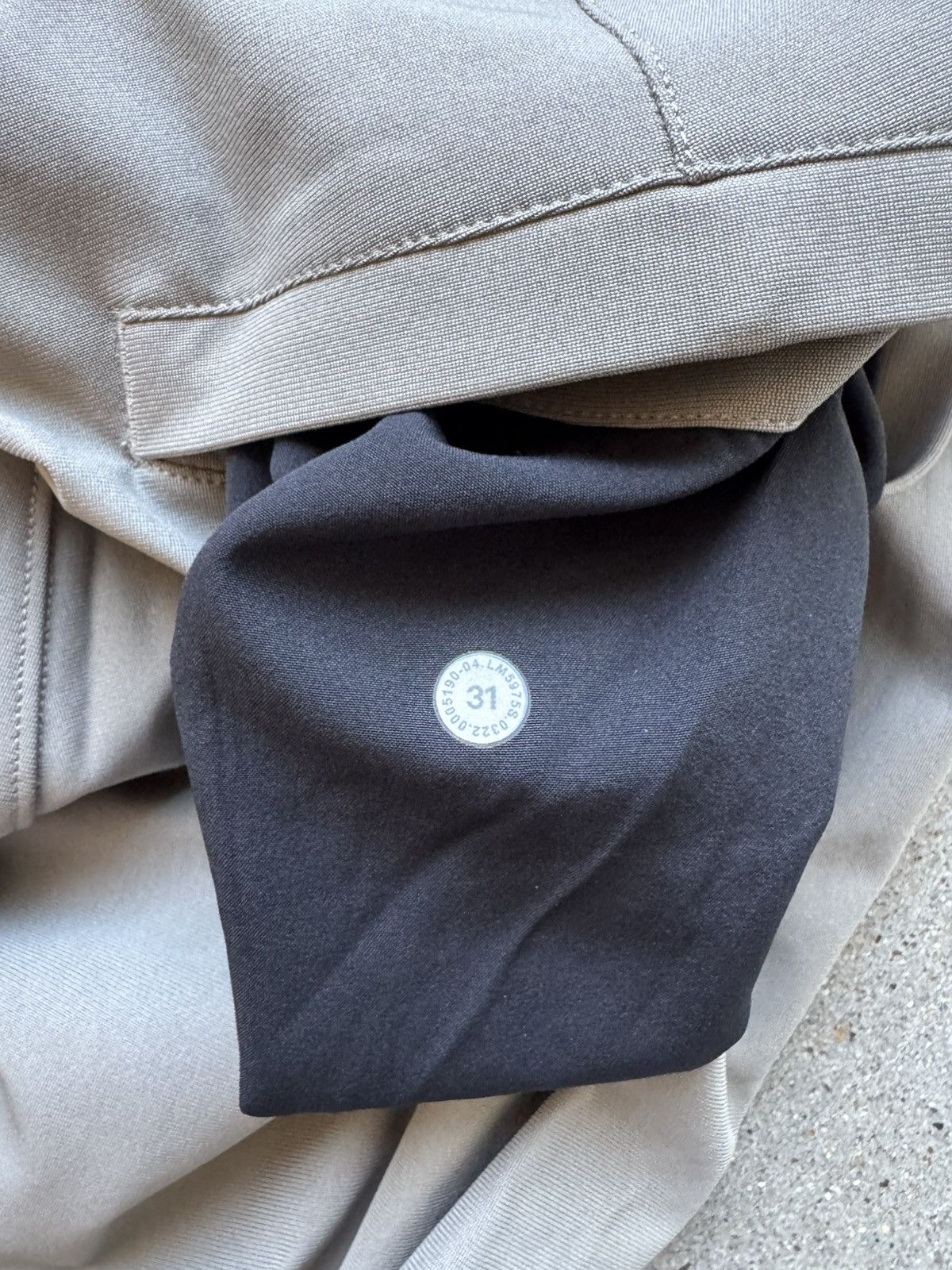 Lululemon Commission Slim-Fit Pant 32" Size US 31 - 2 Thumbnail