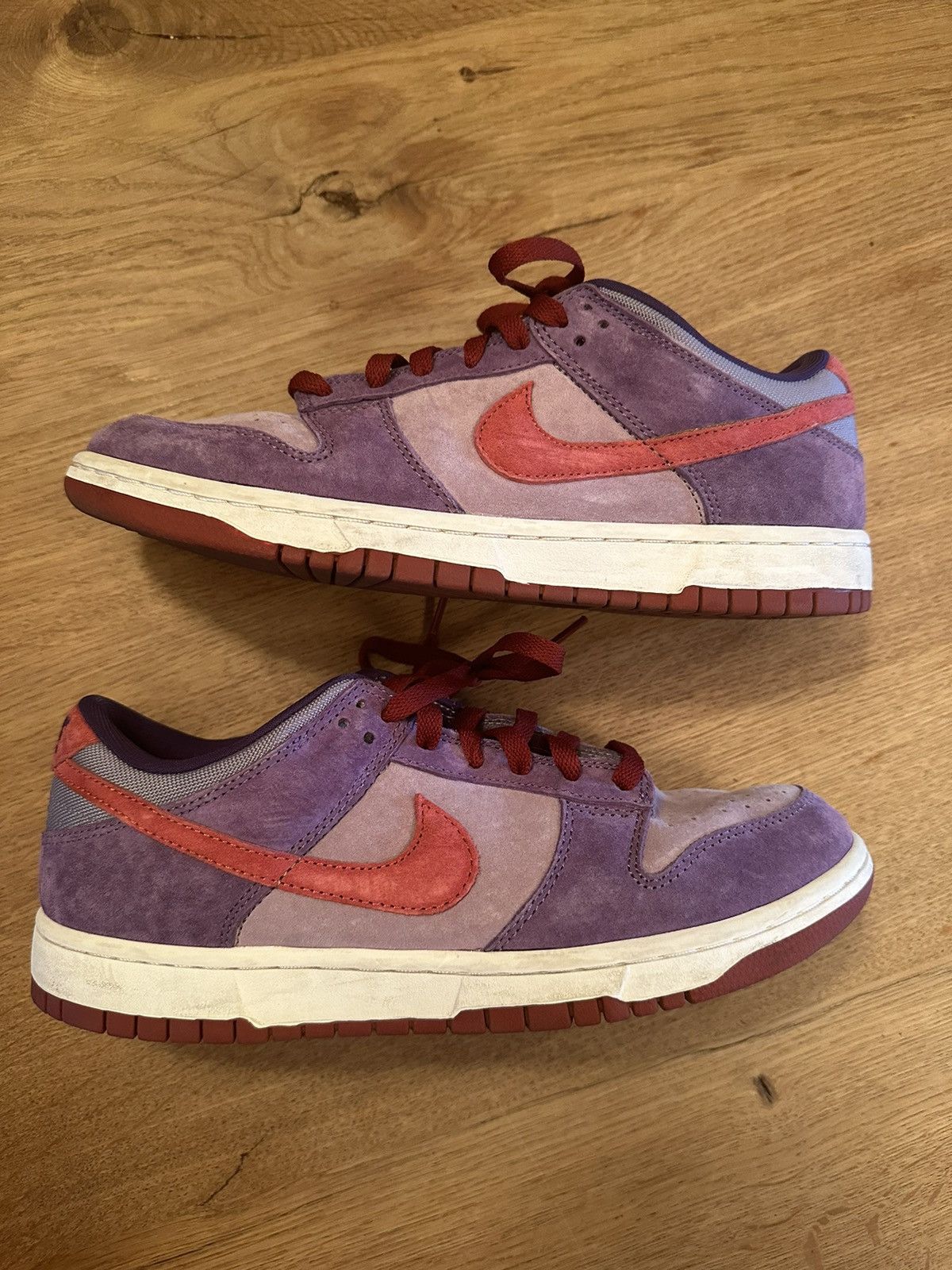Nike Dunk Low Plum Size US 9.5 / EU 42-43 - 1 Thumbnail
