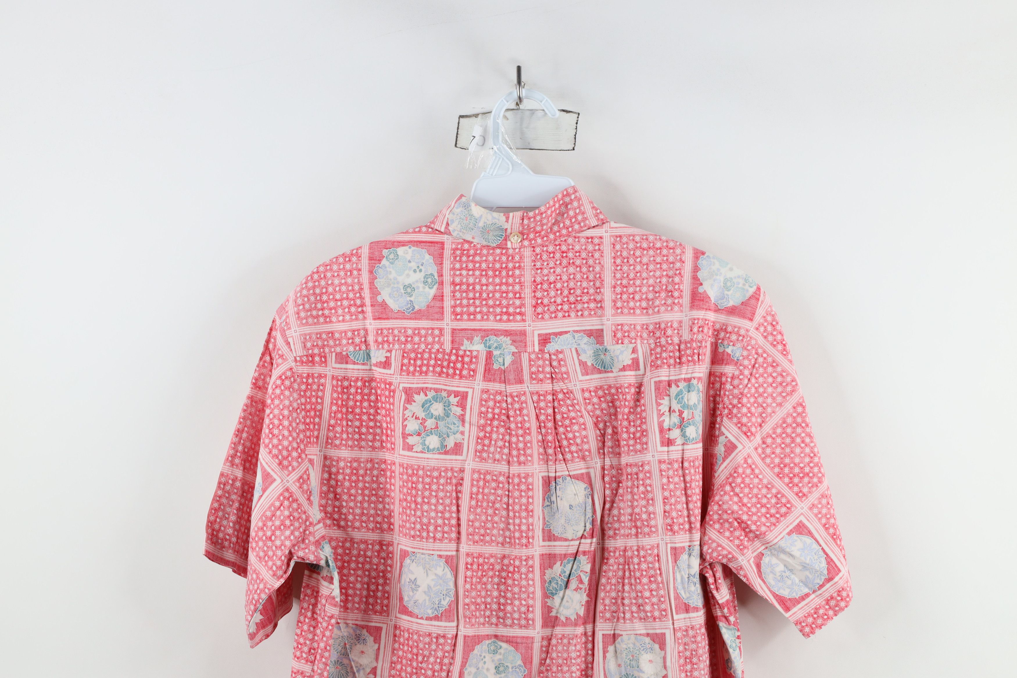 Vintage Vintage 90s Streetwear Floral Hawaiian Button Down Polo Size US M / EU 48-50 / 2 - 11 Thumbnail
