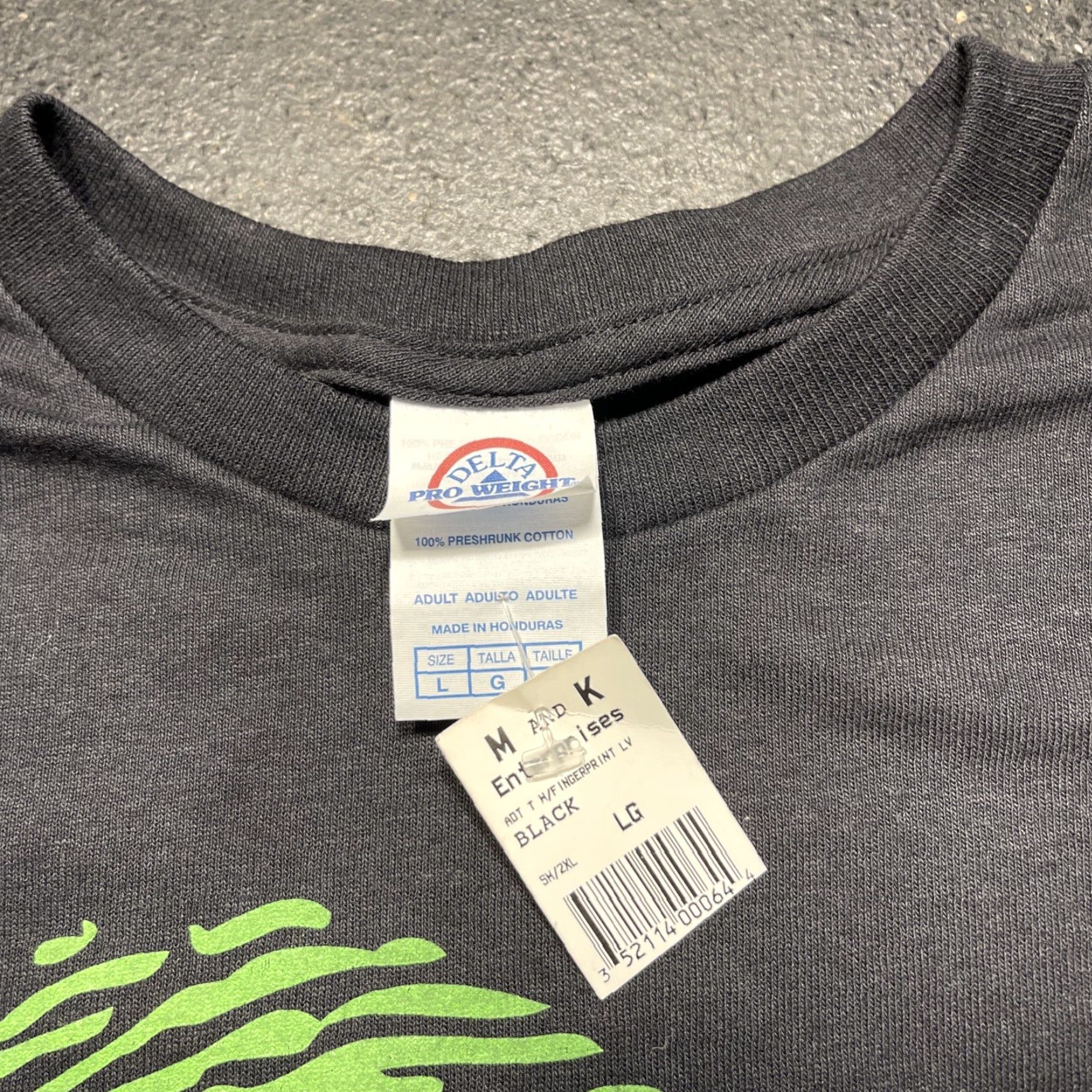 Delta VINTAGE Delta CSI Las Vegas T Shirt Black L Short Sleeve Graphic Tee 1990s Y2K New With Tags Mens Size US L / EU 52-54 / 3 - 4 Thumbnail