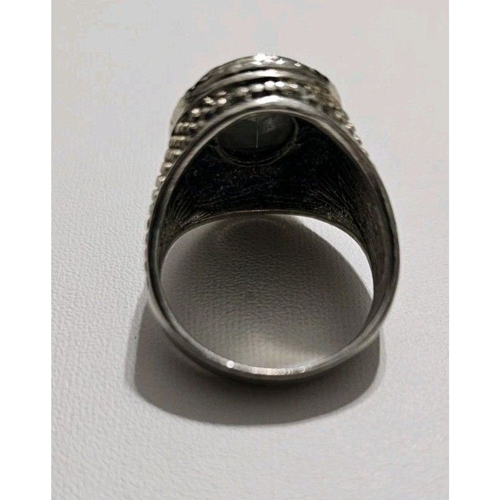 Other Emerald Green Zirconia Stone 925 Silver Ring Size 7.5 Size ONE SIZE - 7 Thumbnail