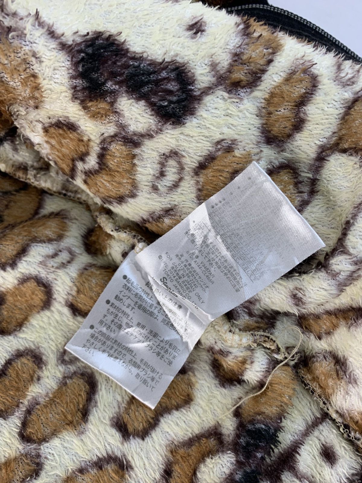 Japanese Brand × Vintage Hello Kitty Leopard Camo All Over Cartoon Art Hooded Zipper Size L / US 10 / IT 46 - 8 Thumbnail