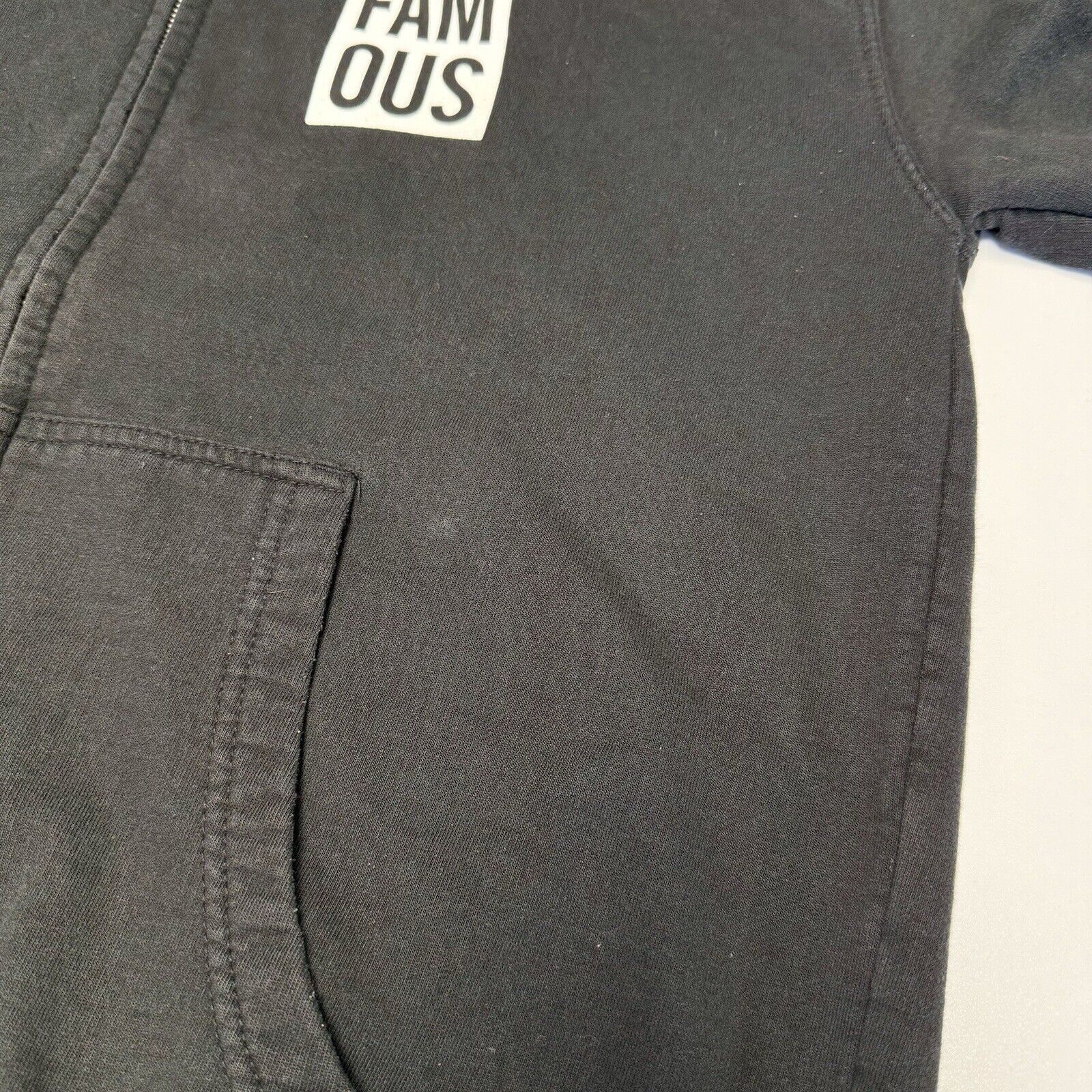 Vintage Famous Hoodie Sweatshirt Mens Medium Black Full Zip Size US M / EU 48-50 / 2 - 5 Thumbnail