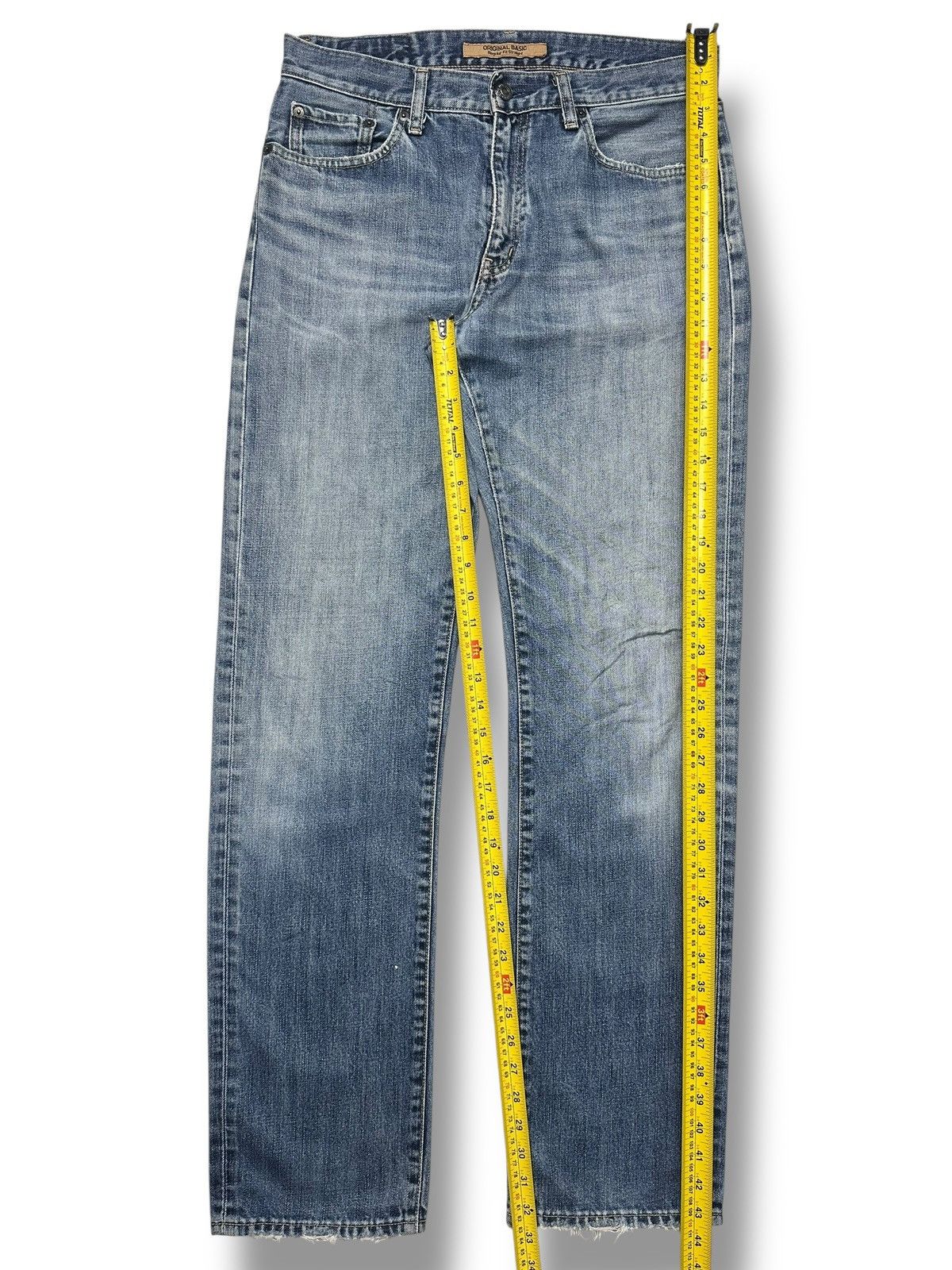 Uniqlo Vintage Uniqlo Regular Fit Straight Jeans With Bluewash Size US 32 / EU 48 - 17 Thumbnail
