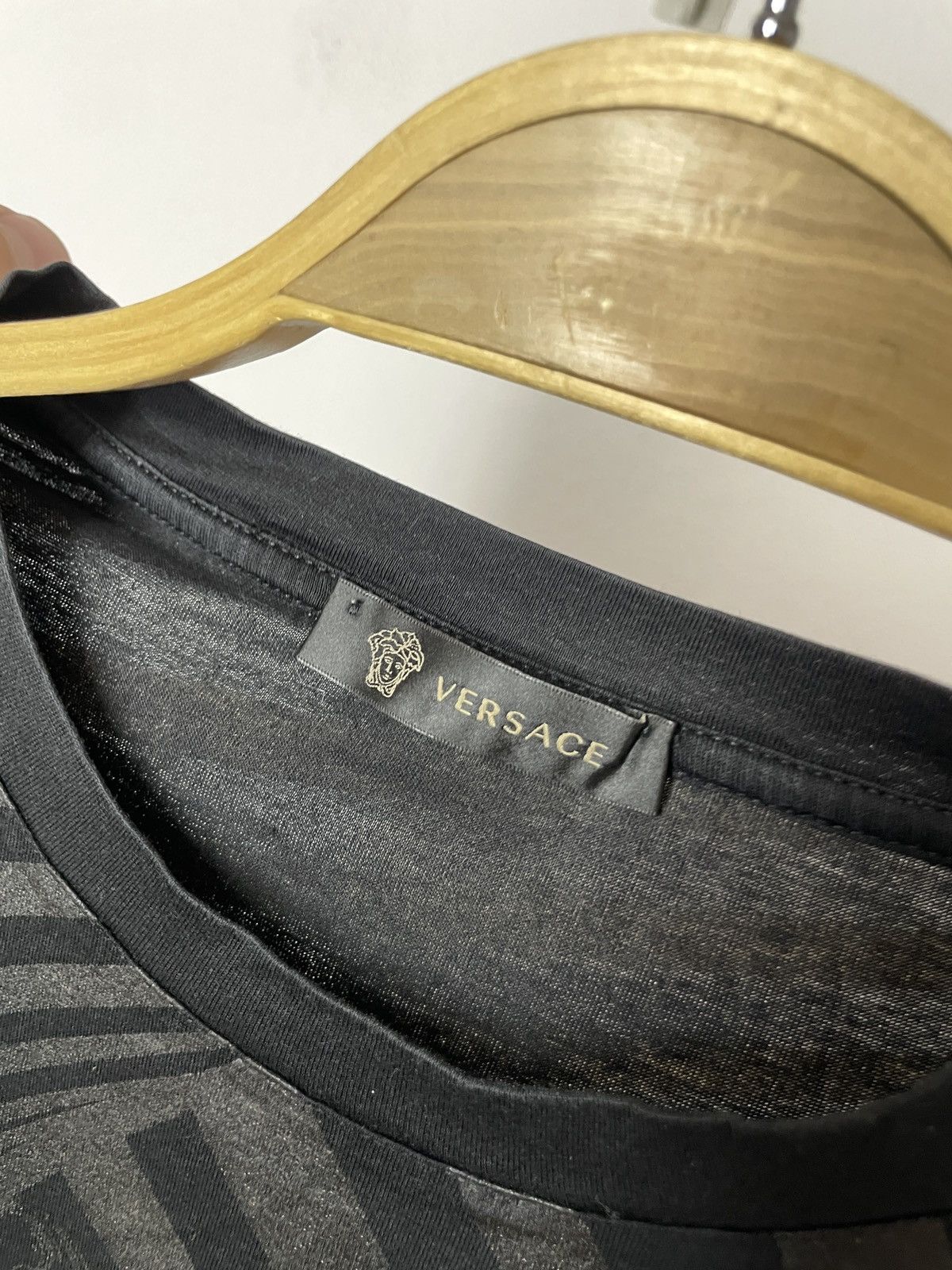 Versace Gianni Versace Black Graphic Medusa TShirt Size US M / EU 48-50 / 2 - 10 Thumbnail