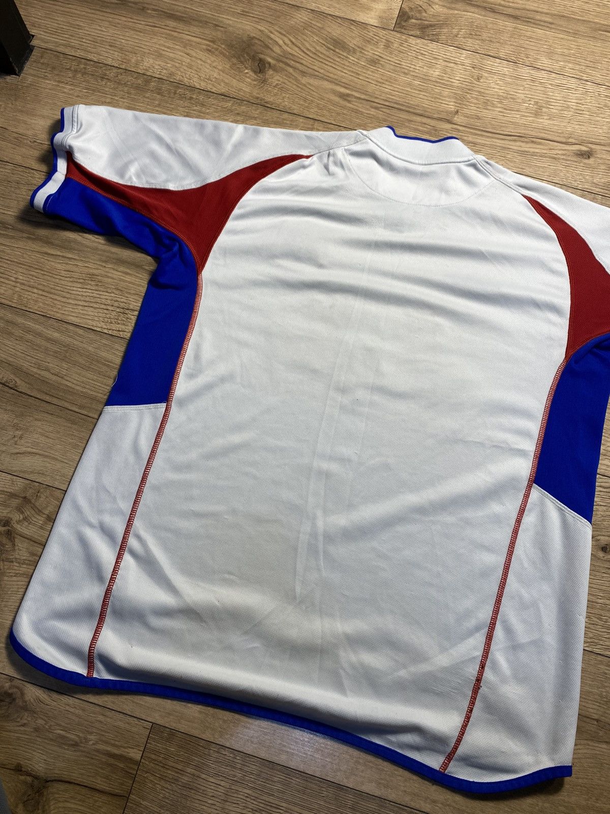 Umbro RARE Carlisle United 2002-04 Away Football Shirt Umbro sz XL Size US XL / EU 56 / 4 - 4 Thumbnail