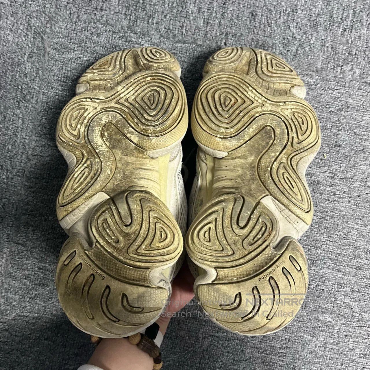 Adidas Adidas yeezy500 Versatile, anti-slip low-top dad shoes| Size US 7 / EU 40 - 5 Thumbnail