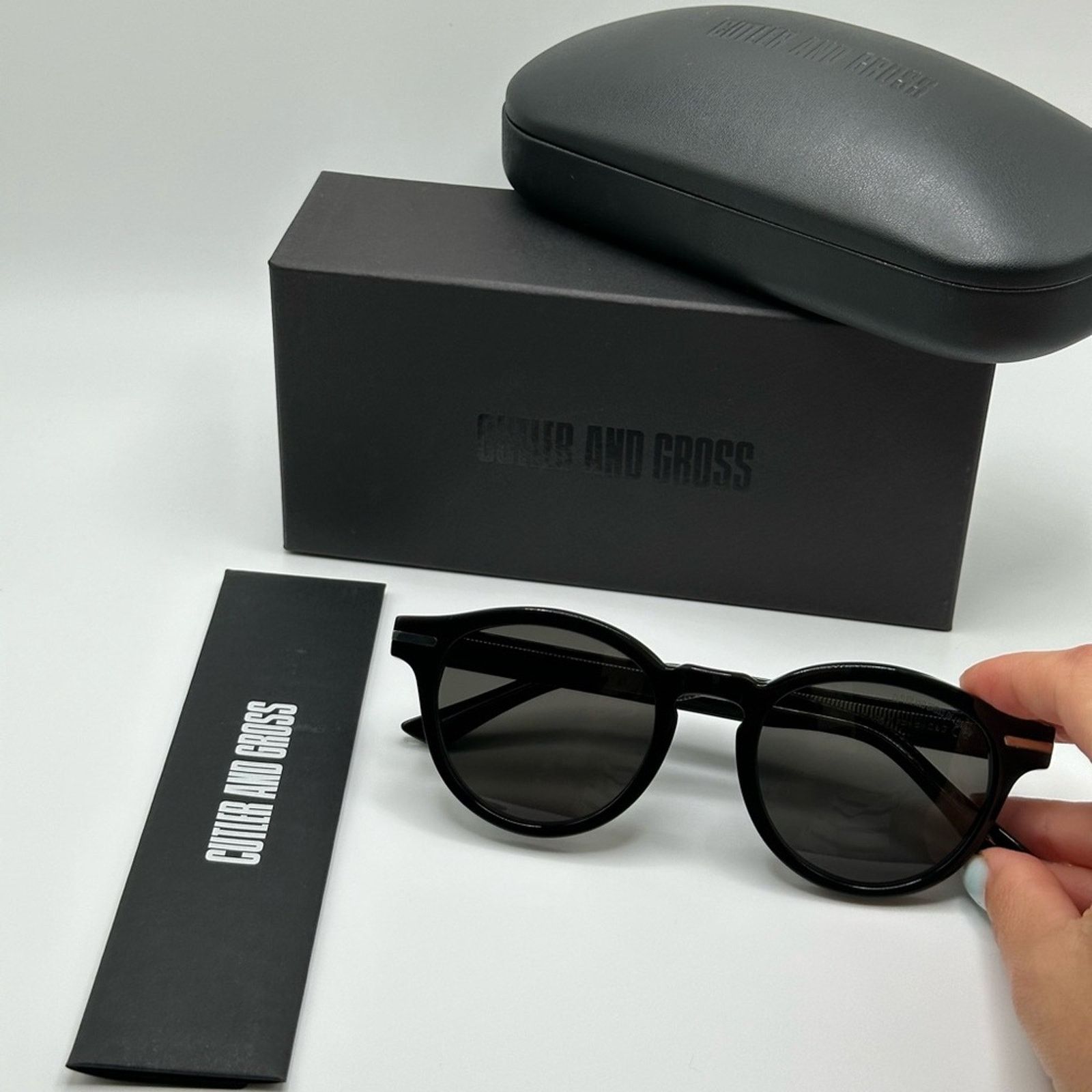 Cutler and Gross NEW CUTLER AND GROSS CG1338S 001 Black Unisex Sunglasses Size ONE SIZE - 9 Thumbnail