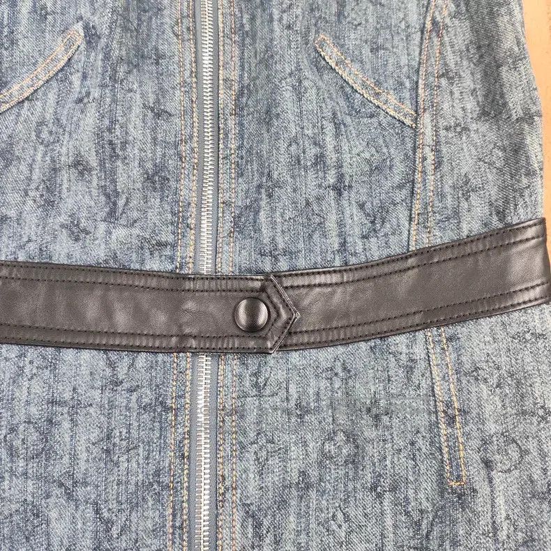 Louis Vuitton Louis Vuitton Blue made old full printed with old flower l Size XXS / US 00 / IT 34 - 3 Thumbnail