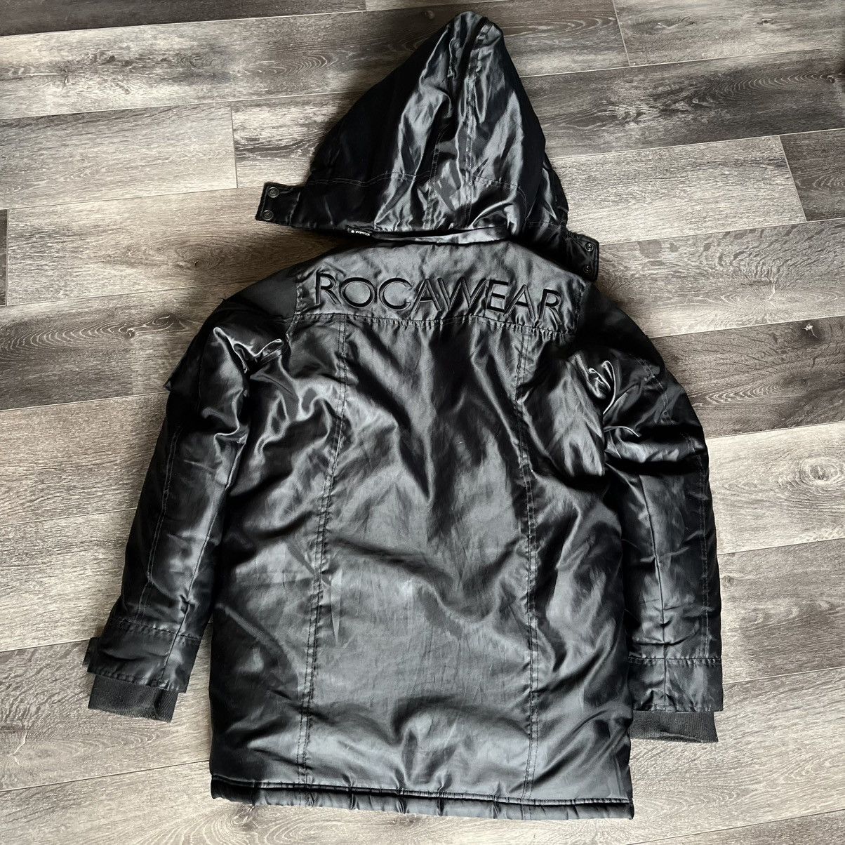 Rocawear Vintage Y2K Rocawear Classic Black Puffer Hooded Jacket Coat Size L / US 10 / IT 46 - 2 Thumbnail