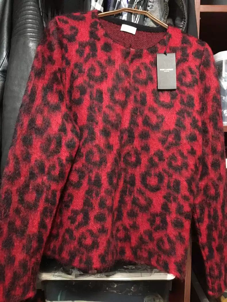 Saint laurent leopard sweater hot sale