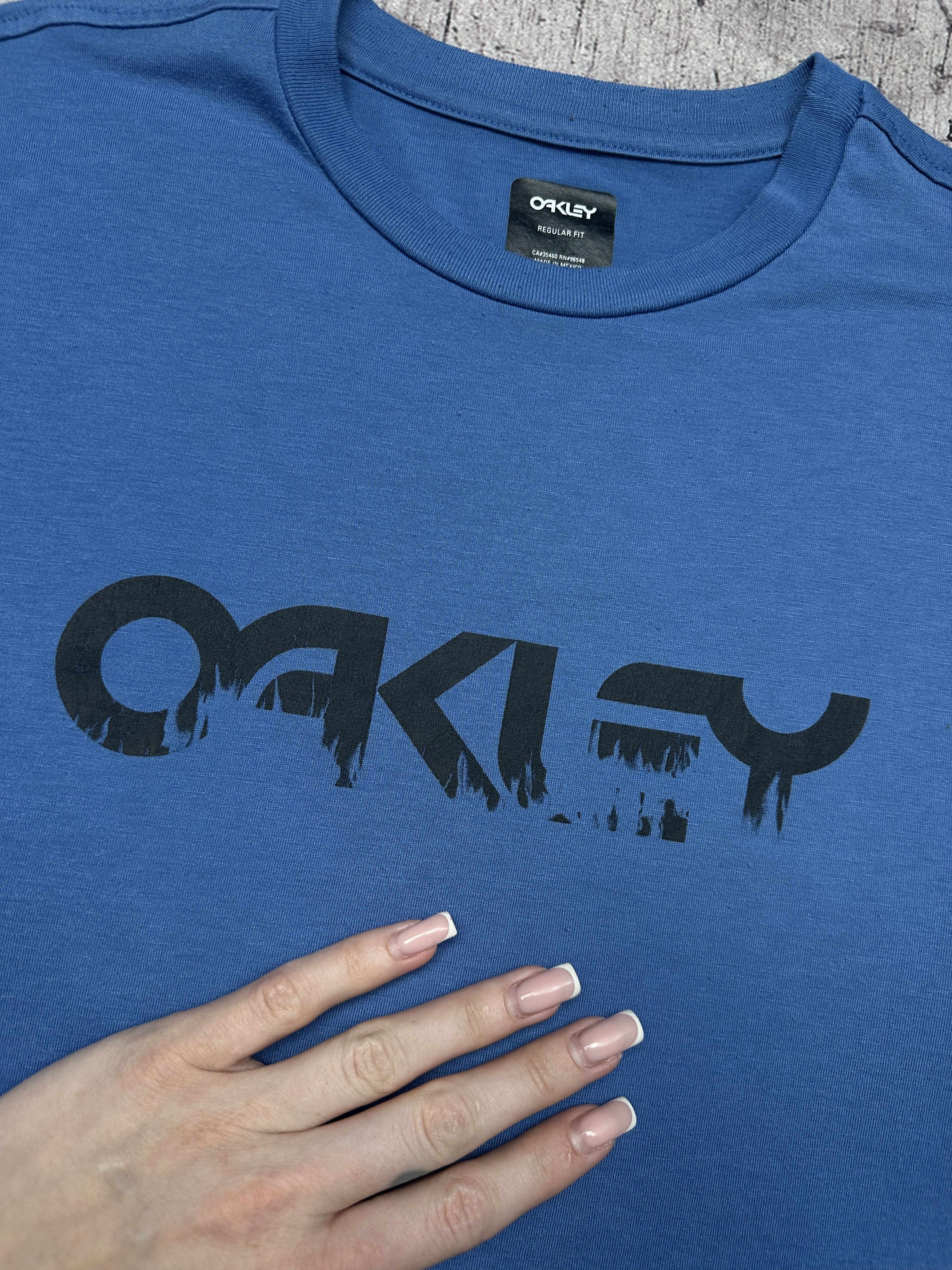 Oakley Oakley Vintage Mens Big Logo T-Shirt Size US L / EU 52-54 / 3 - 3 Thumbnail