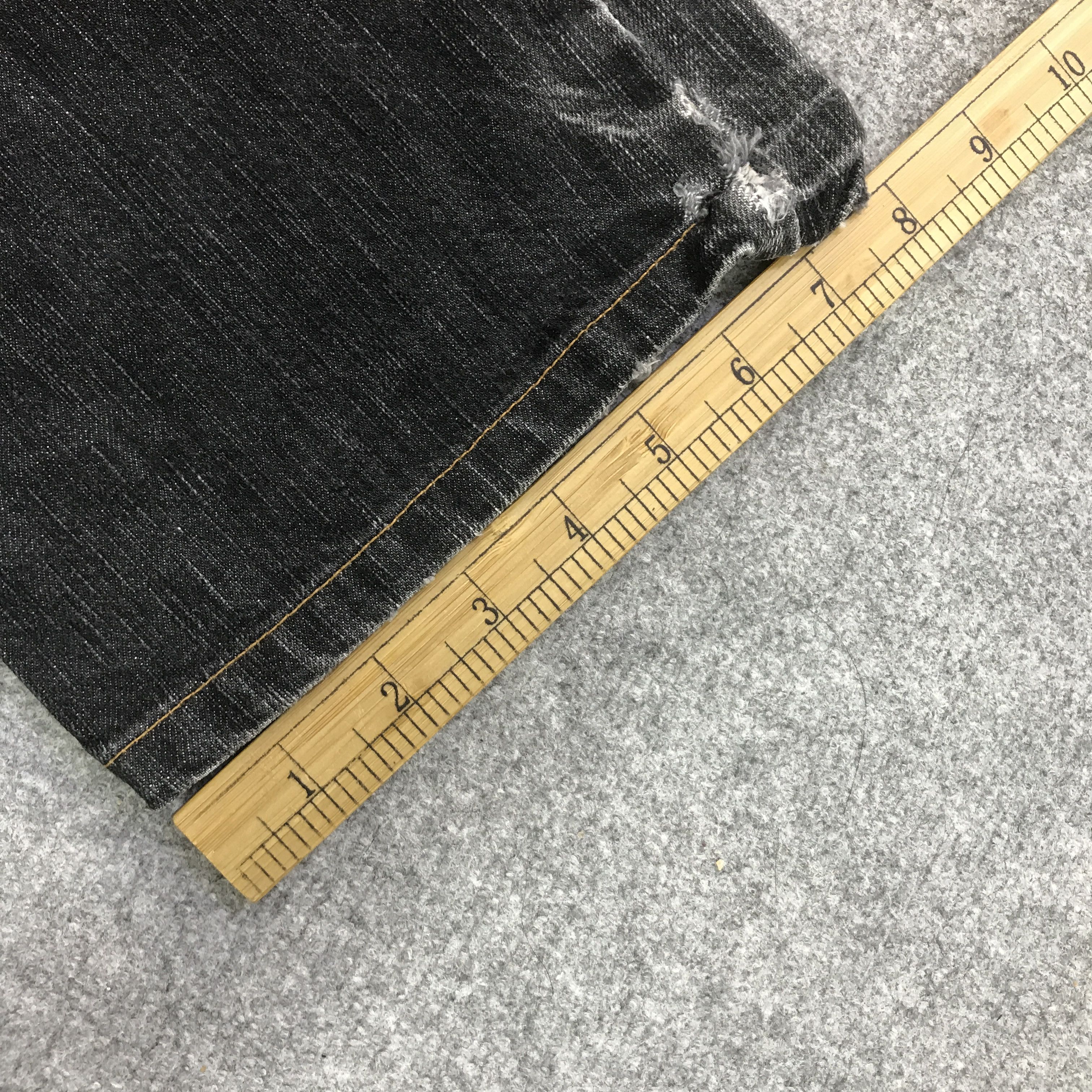 Edwin EDWIN BLACK FADED DENIM DISTRESSED JEANS PANTS K74B19 Size US 28 / EU 44 - 10 Thumbnail