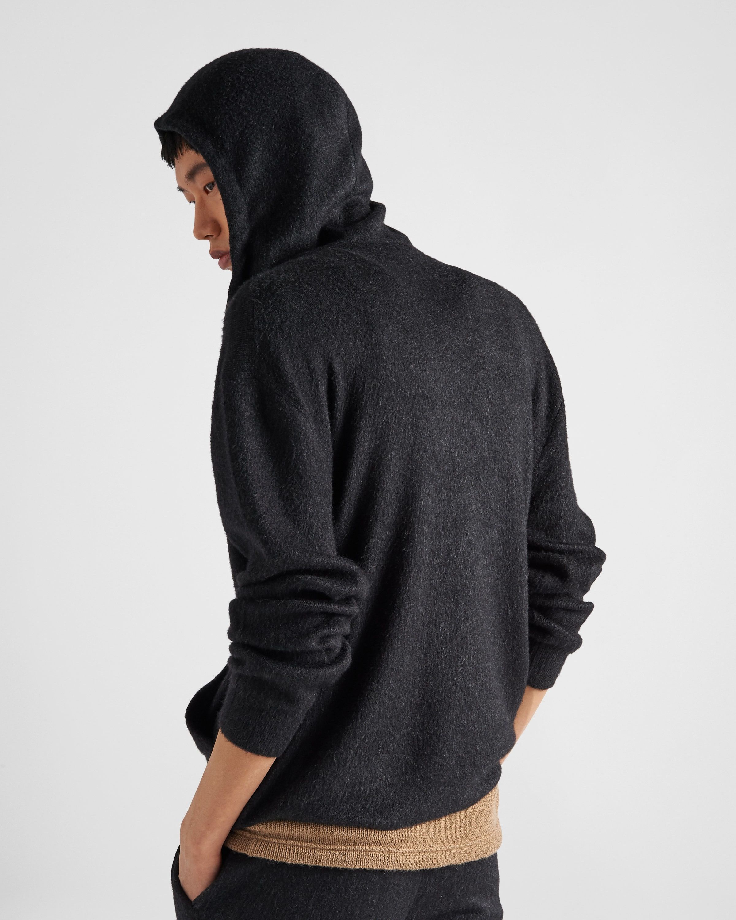Prada o1bcso1str1025 Cashmere Knit Zipper Hoodie in Black Size US L / EU 52-54 / 3 - 5 Thumbnail