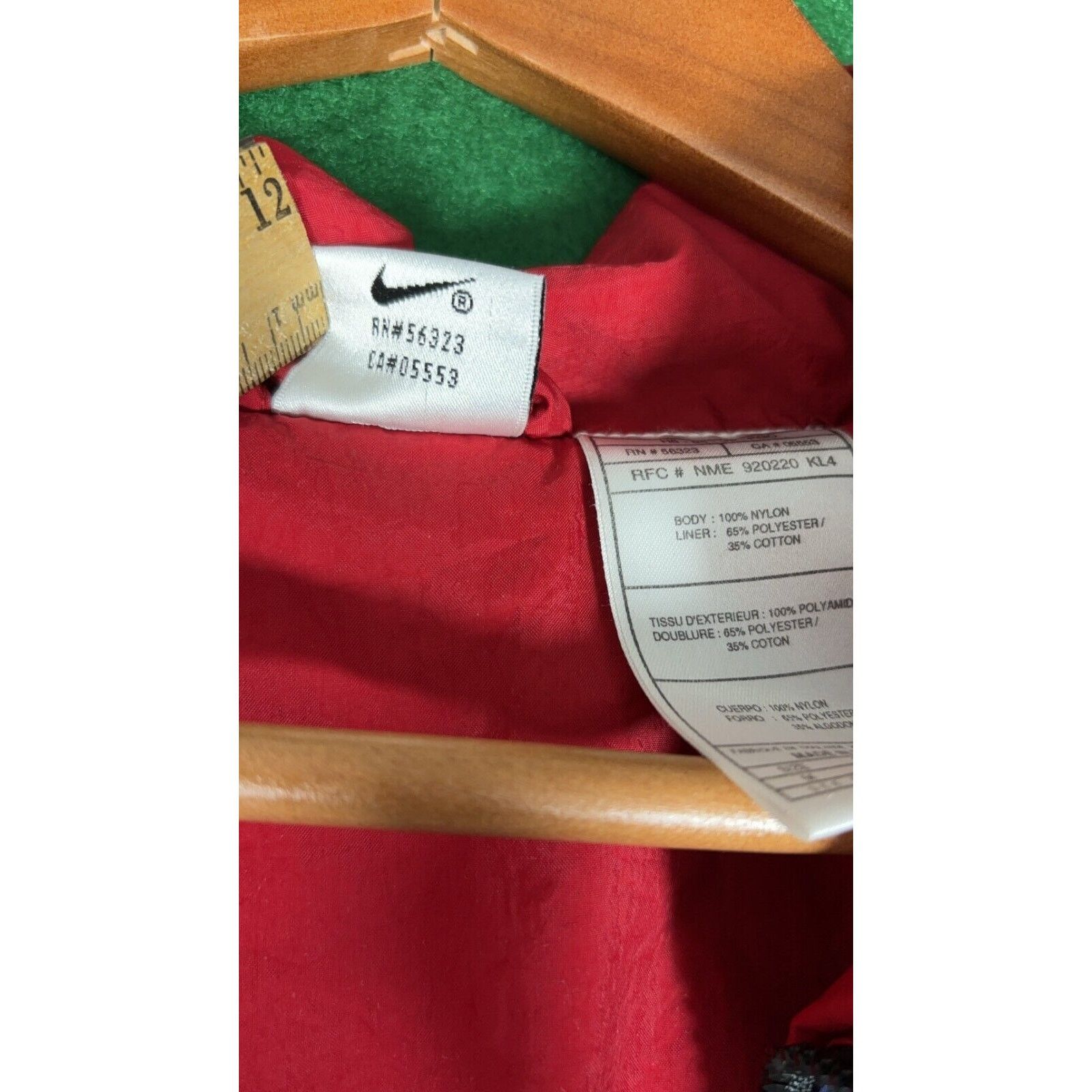 Nike Vintage Nike Big Swoosh Windbreaker Jacket Coat Size M Size US M / EU 48-50 / 2 - 3 Thumbnail