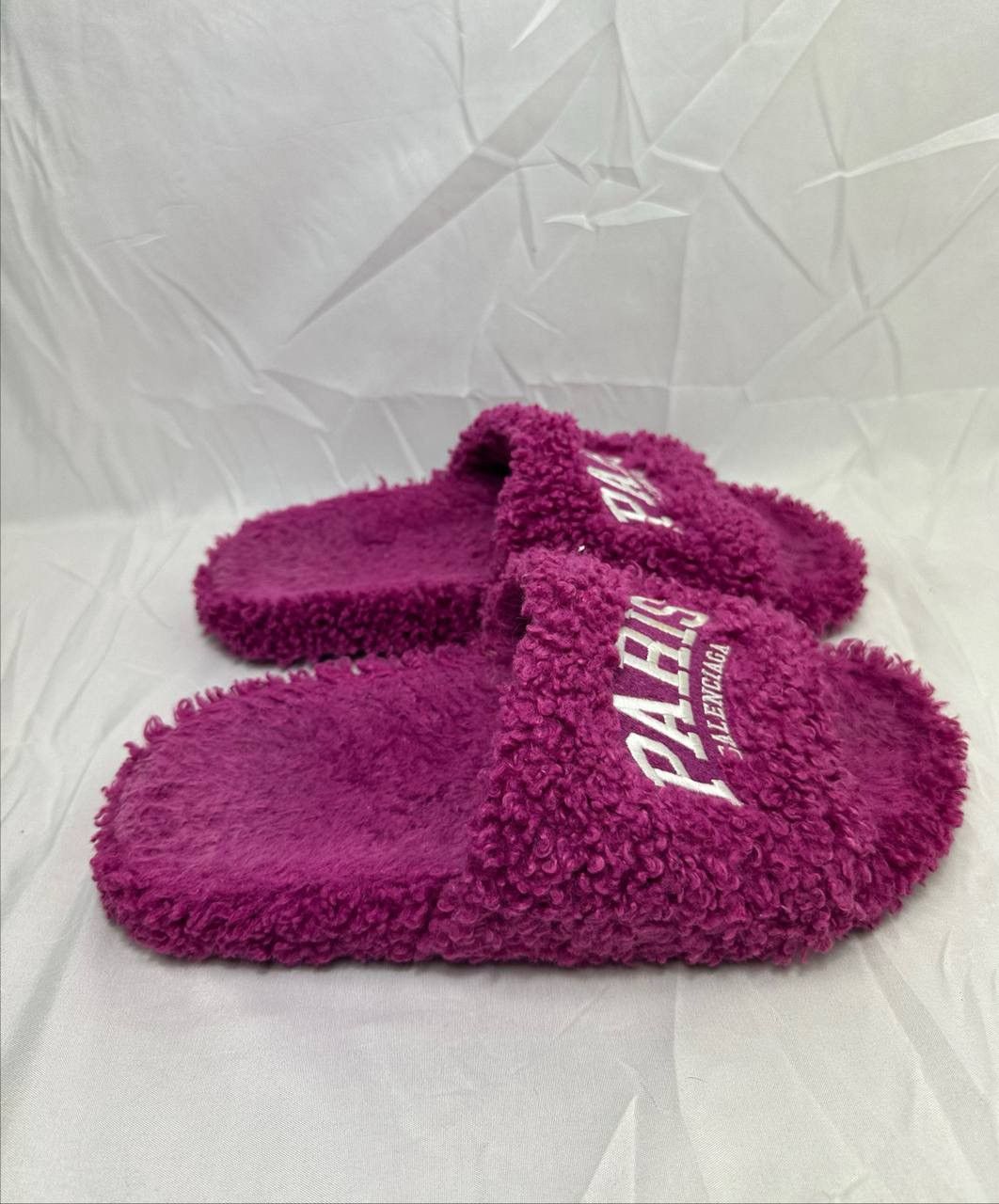 Balenciaga balenciaga furry slides Size US 6.5 / EU 39-40 - 3 Thumbnail