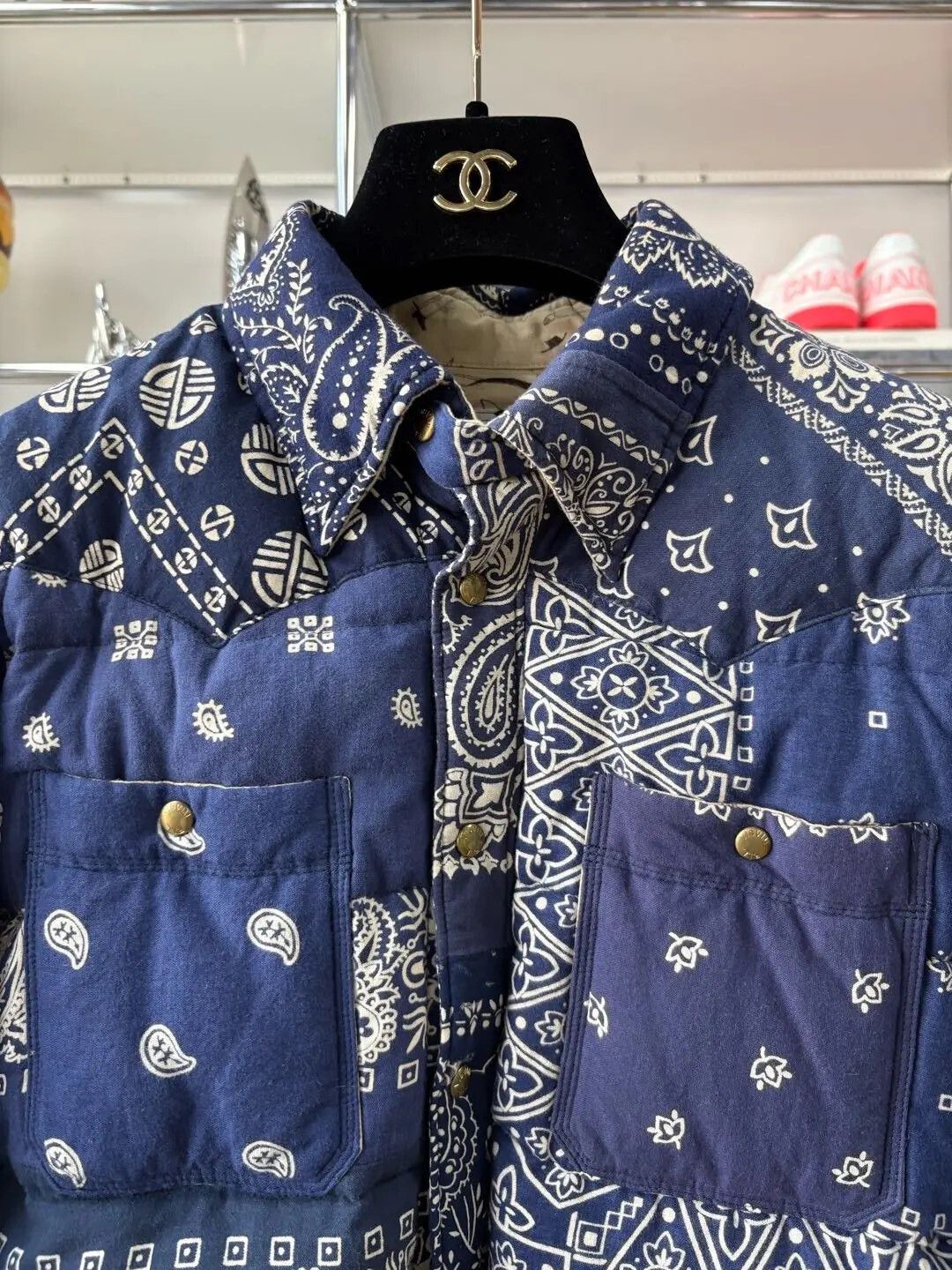 Visvim Visvim Kerchief Down Jacket Bandana Blue Size US M / EU 48-50 / 2 - 2 Thumbnail
