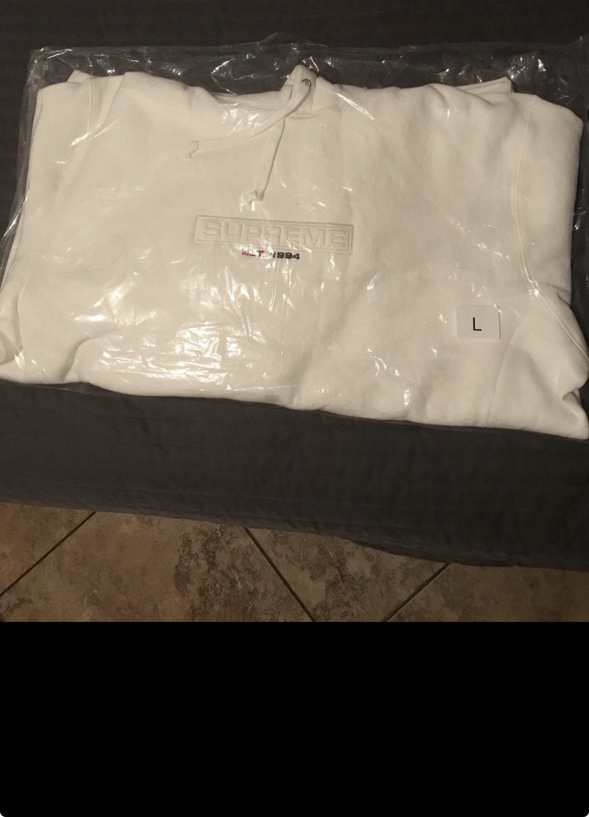 Supreme White Supreme Embossed Logo Size US L / EU 52-54 / 3 - 2 Thumbnail