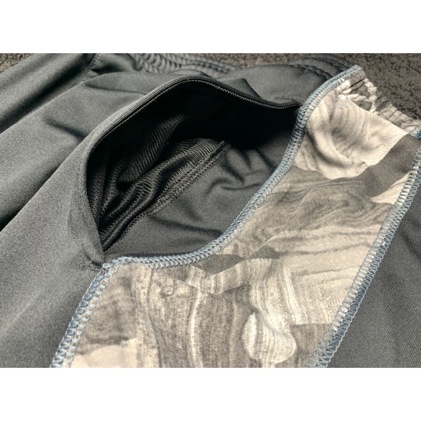 Adidas Adidas Men's Medium Black Basketball Shorts Activewear Pockets CrossFit Gym Sports Size US 31 - 5 Thumbnail