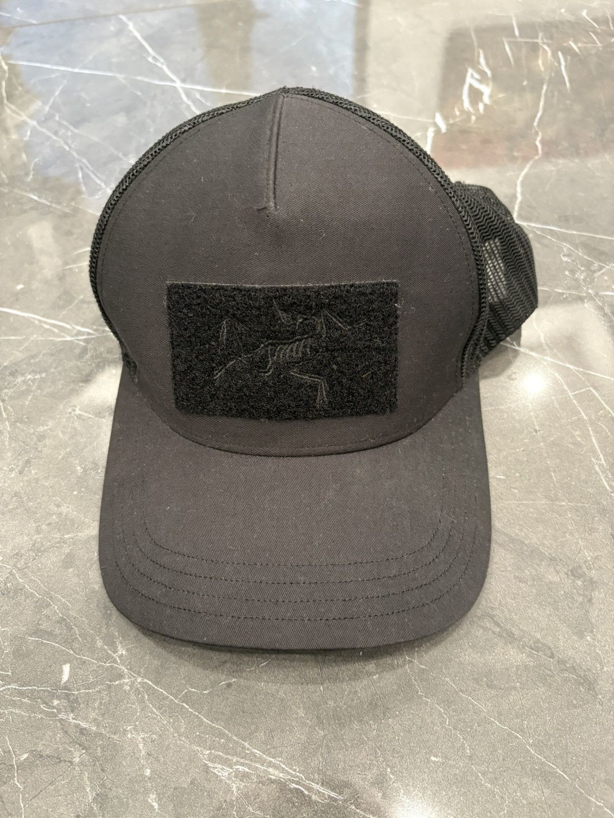 Arc'teryx Arc'teryx Hat LEAF BAC Gen 1 All Black Adjustable