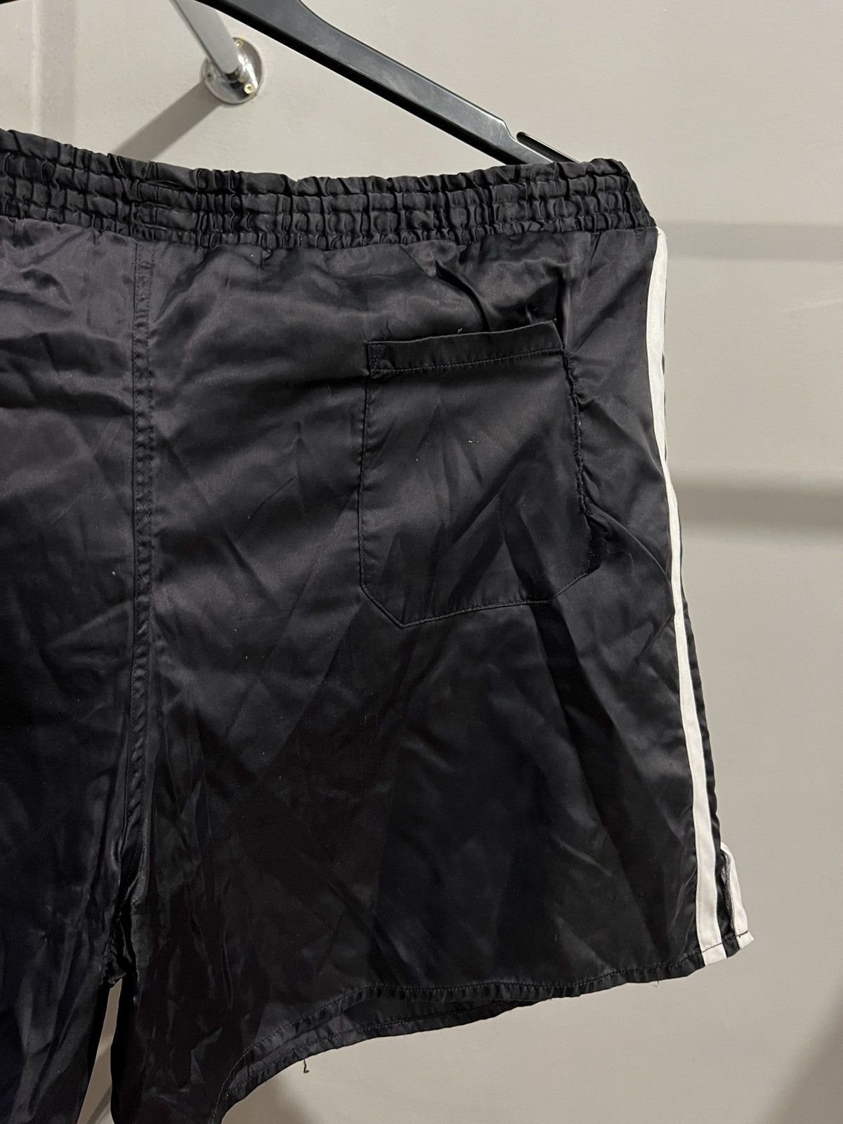 Adidas ADIDAS VINTAGE GLANZ SPRINTER MENS RETRO SHORTS SIZE L Black Size US 40 / EU 56 - 11 Thumbnail