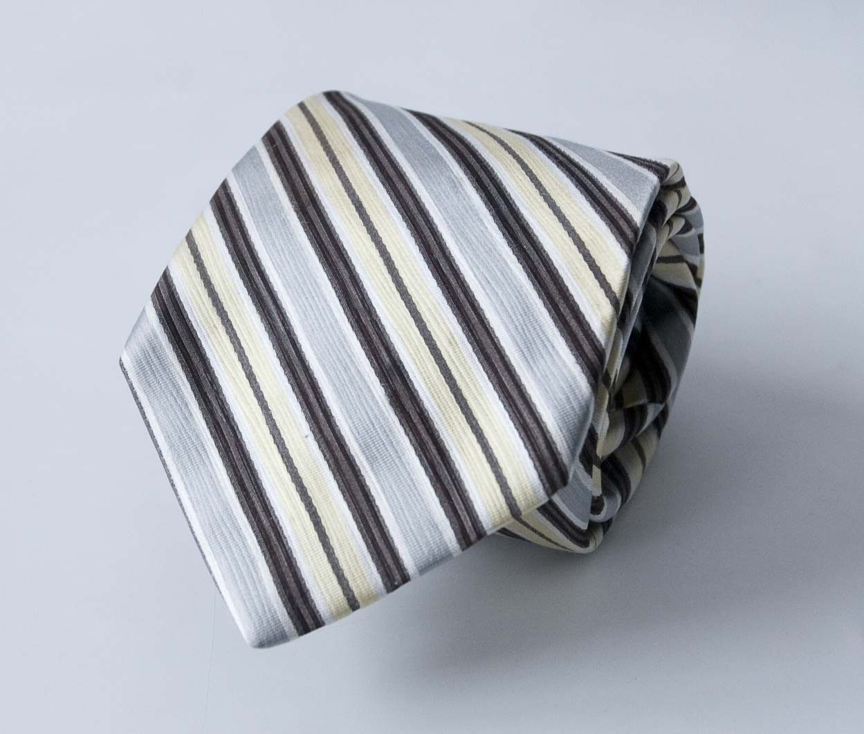Ted Baker Ted Baker Tie Yellow Gray 100% Silk Made in USA Size ONE SIZE - 3 Thumbnail