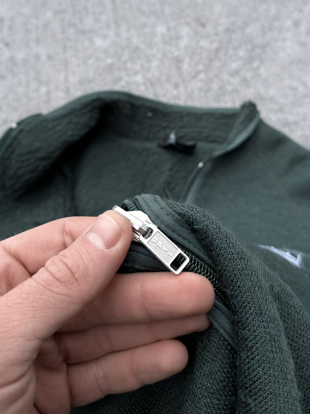 Helly Hansen × Vintage Vintage Helly Hansen outdoor streetwear fleece jacket Size US S / EU 44-46 / 1 - 10 Thumbnail