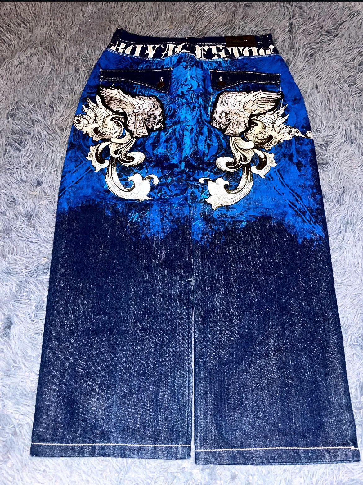 RAWBLUE EXCLUSIVE