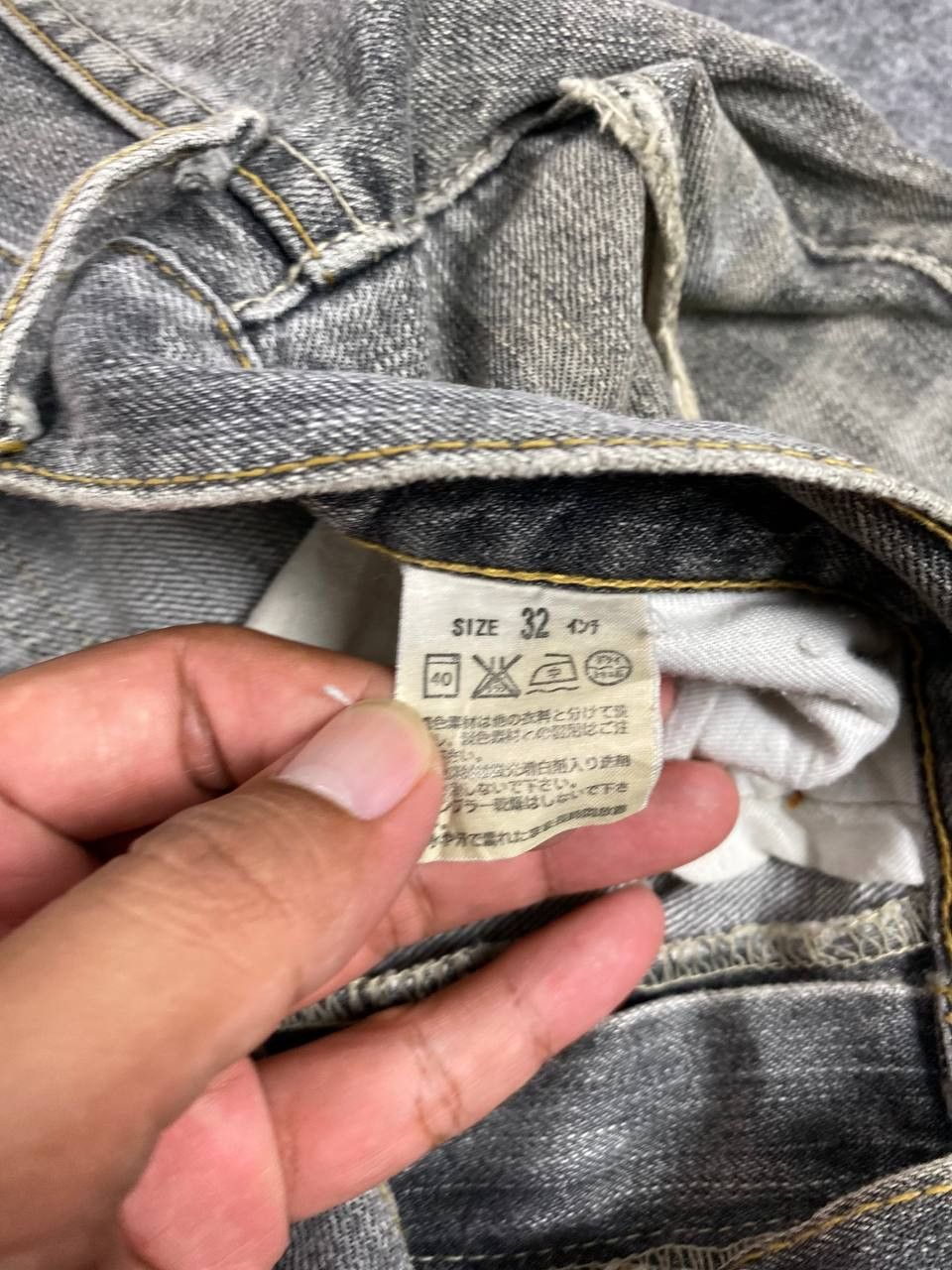 Levi's vintage levis 503 distressed short denim nice design Size US 35 - 13 Thumbnail