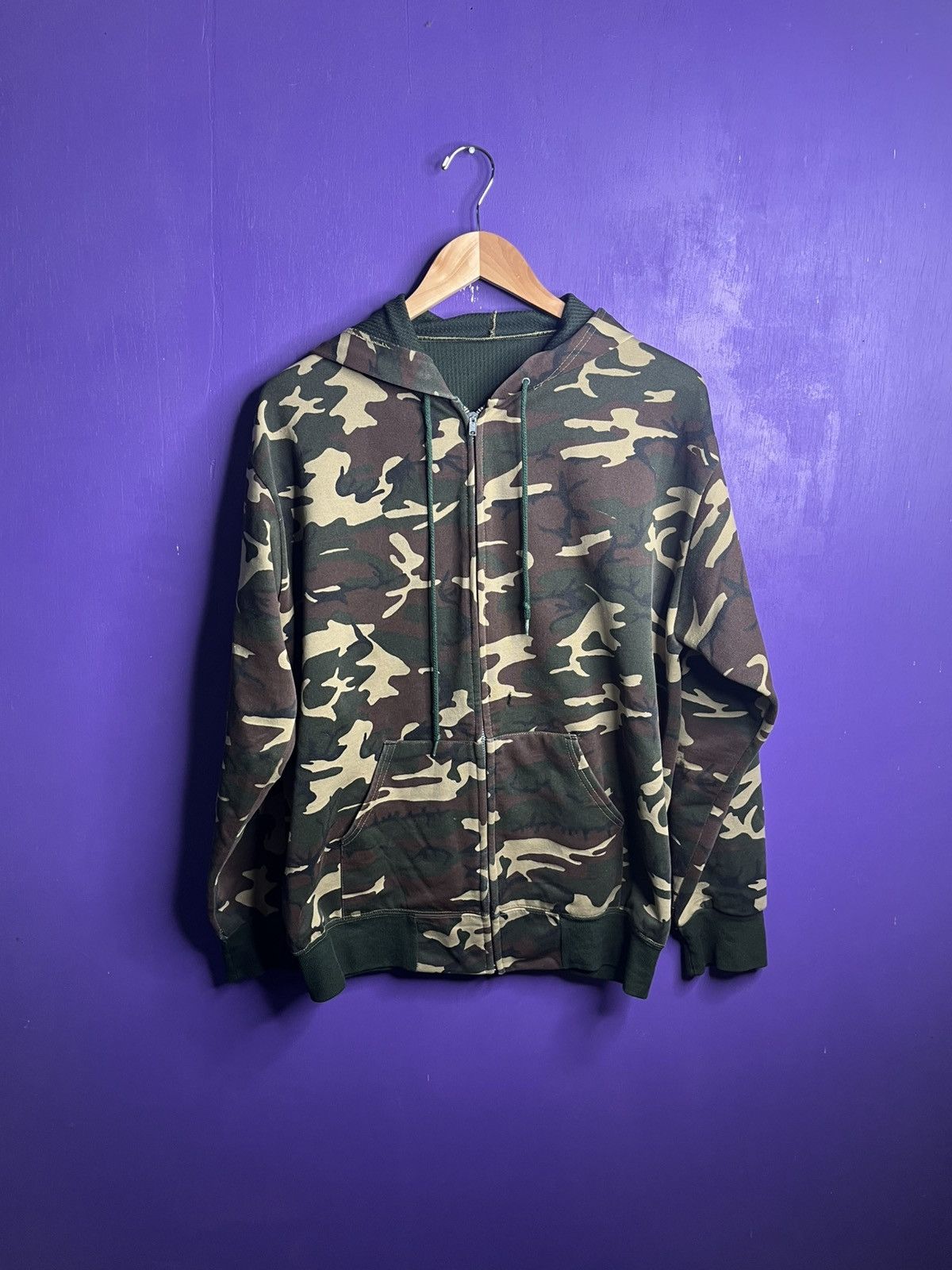 Vintage Vintage 80s Thermal lined zip up camo hoodie Size US L / EU 52-54 / 3 - 1 Thumbnail