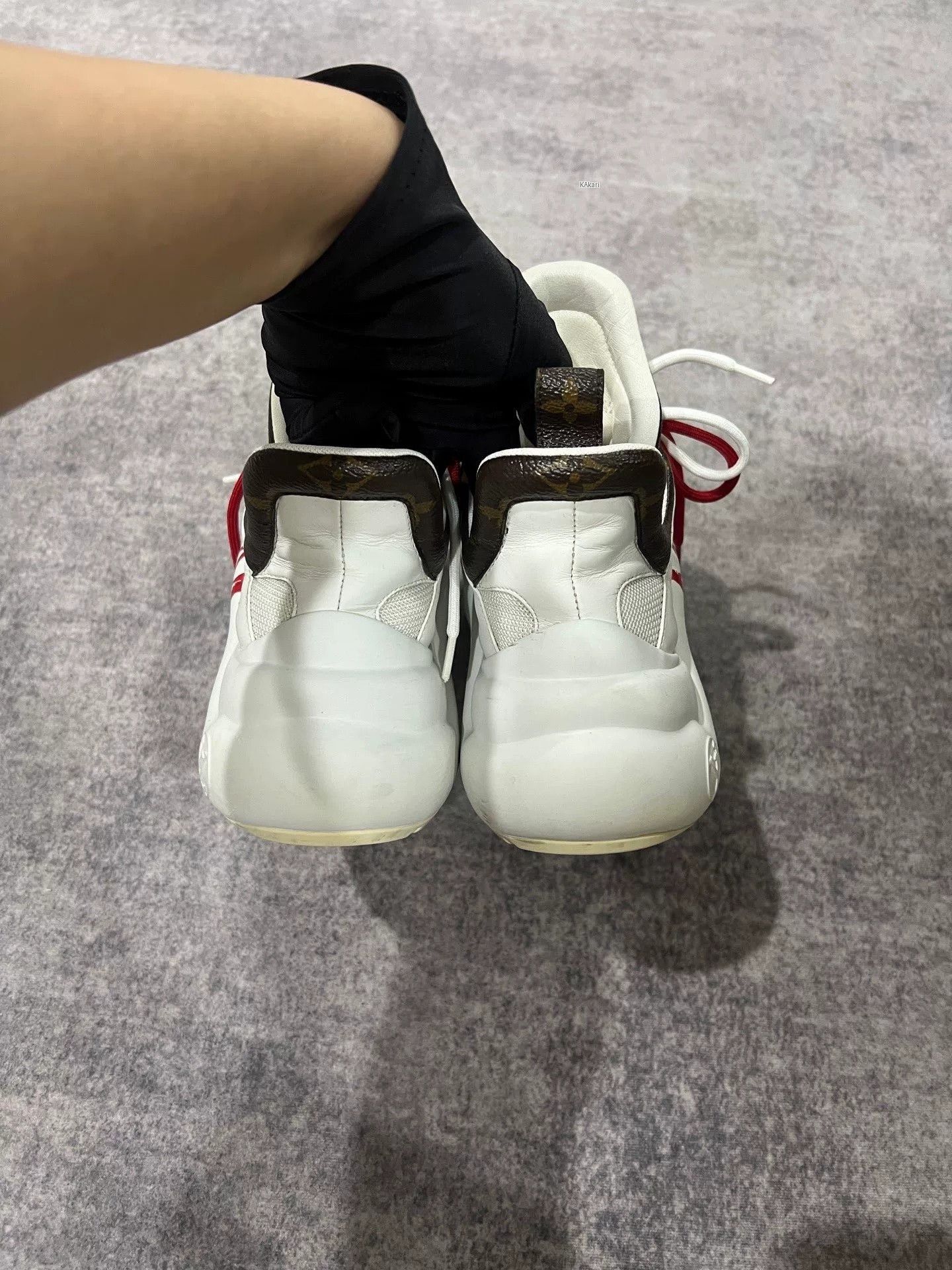 Louis Vuitton Louis Vuitton Archlight Graffiti Heart Dad Shoes Size US S / EU 44-46 / 1 - 8 Thumbnail