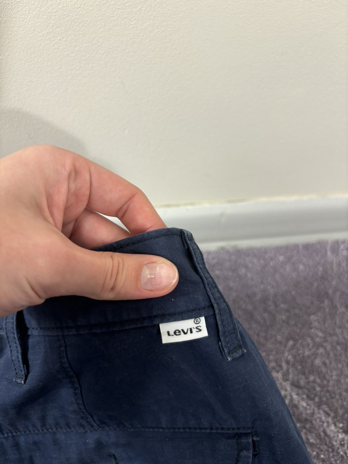Levi's Vintage Levi’s Y2K Military Style Navy Blue Cargo Shorts Size US 38 / EU 54 - 17 Thumbnail