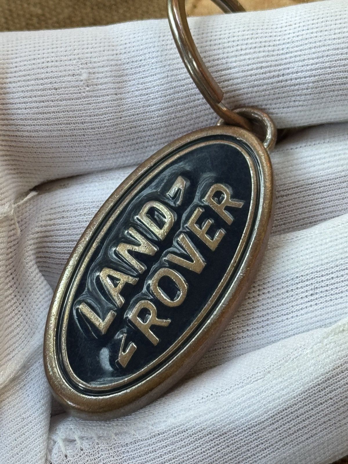 Vintage 🏁🏎️Land Rover metalic rare braclet keychain Size ONE SIZE - 2 Thumbnail