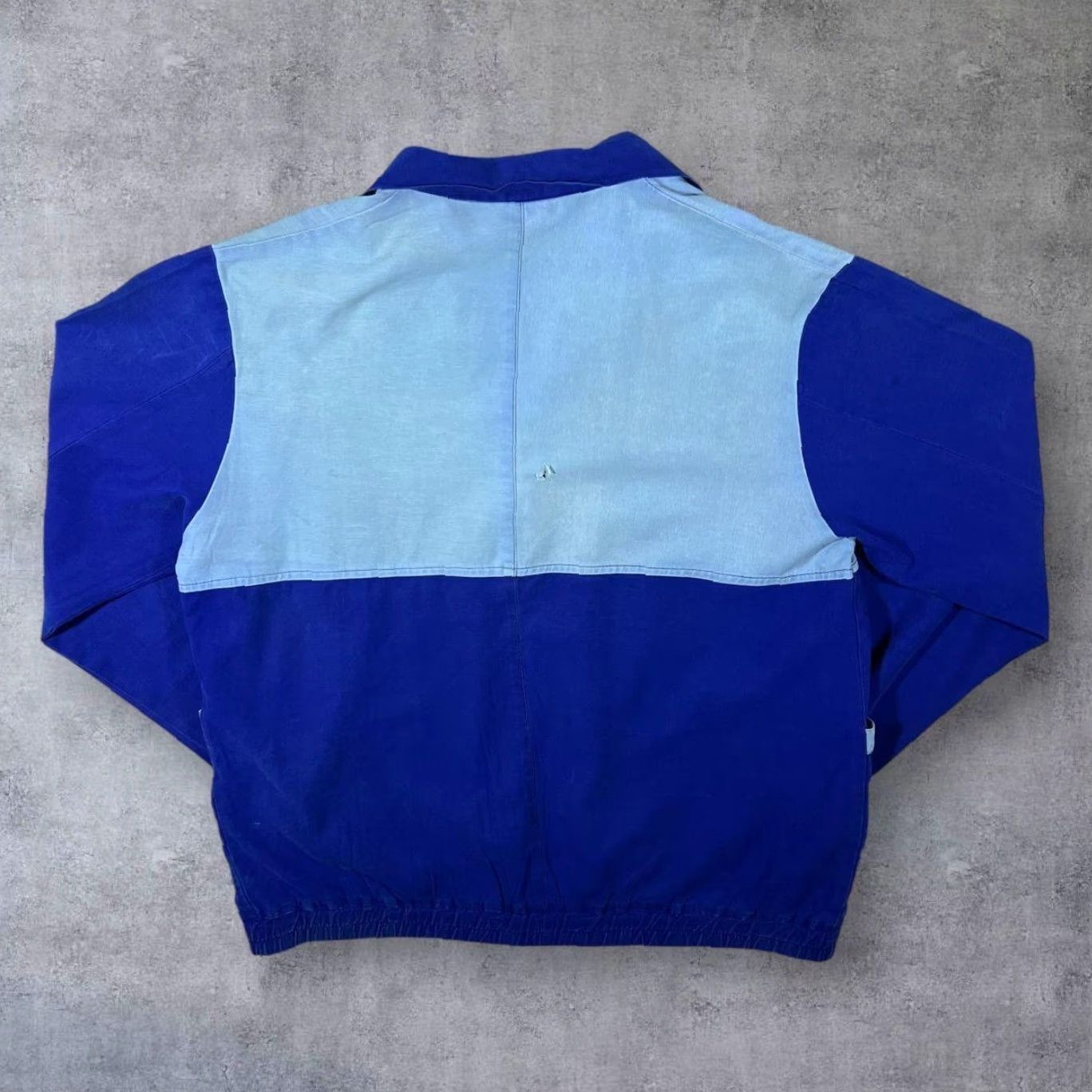 Vintage Vintage Blue Two Tone French Style Distressed Chore Worker Workwear Jacket Large Size US L / EU 52-54 / 3 - 2 Thumbnail