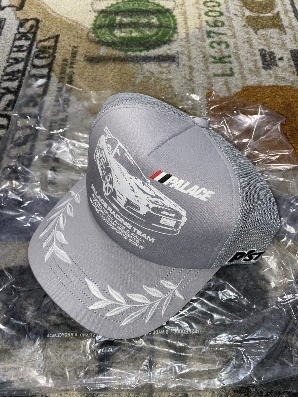 Palace Palace Staff Trucker Grey Size ONE SIZE - 1 Thumbnail