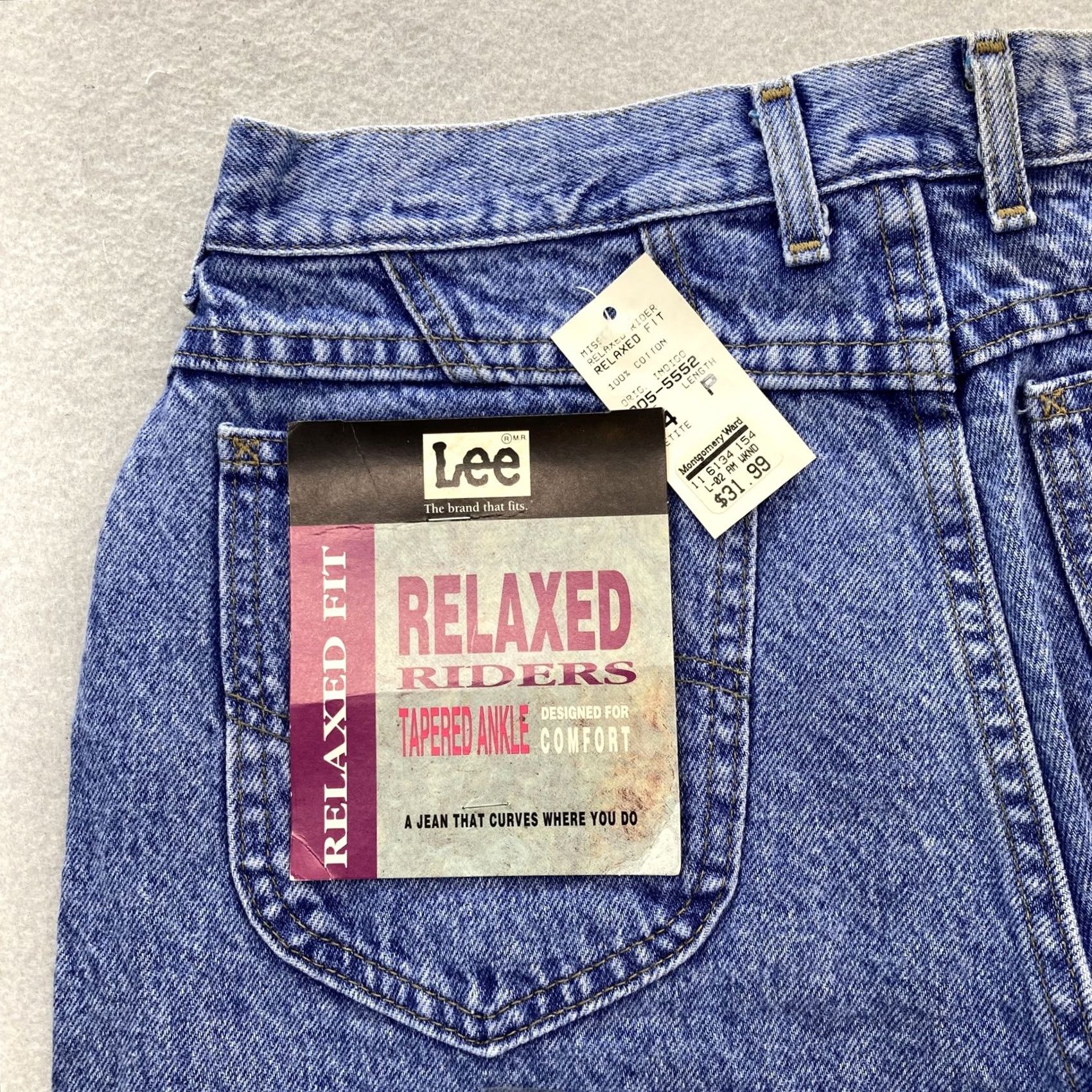 Lee VINTAGE Lee Jeans Womens 14P Petite Blue Relaxed Riders Tapered Ankle Denim USA 90s Size 36" / US 14 / IT 50 - 2 Thumbnail