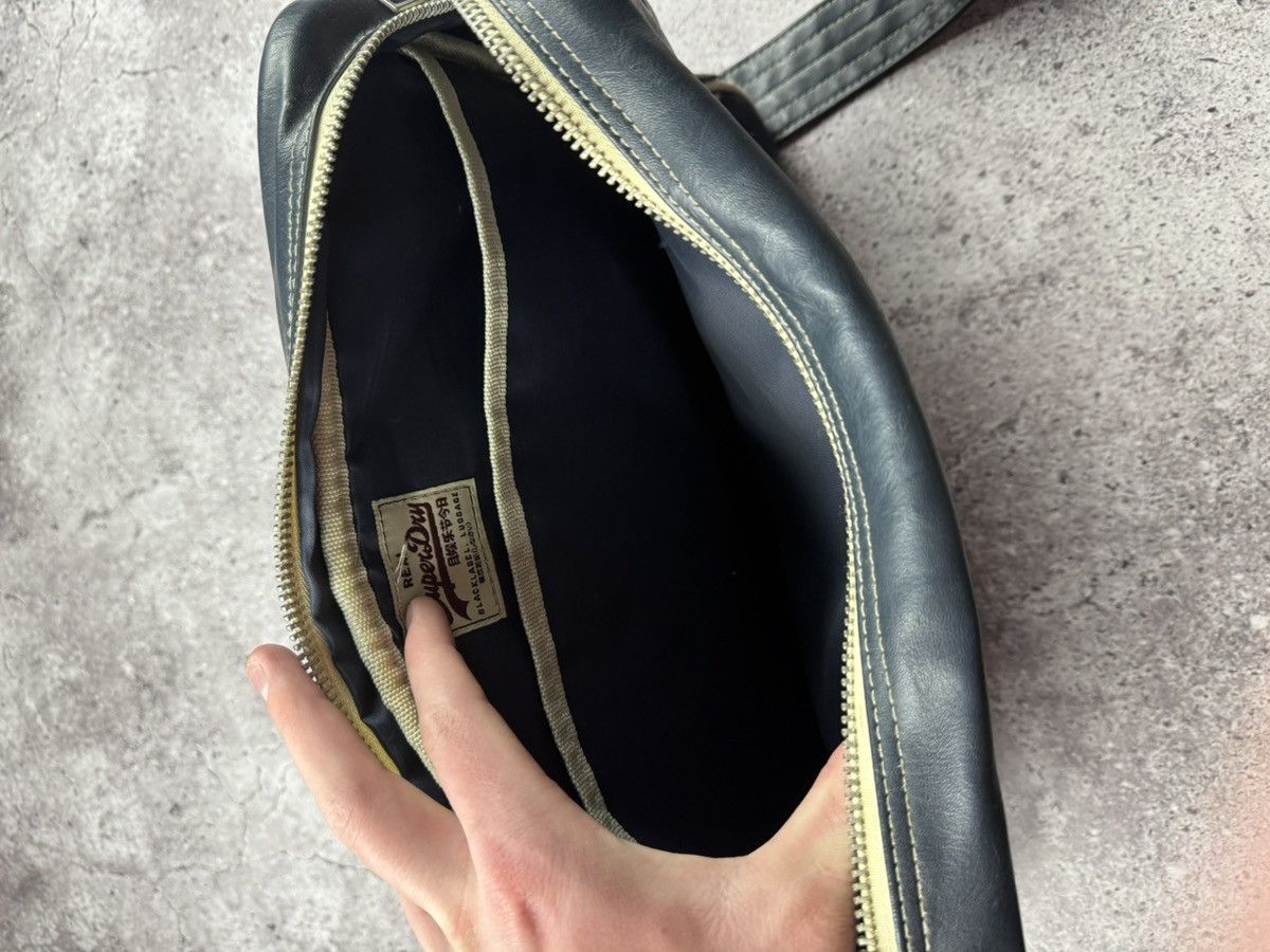 Japanese Brand VINTAGE JAPANESSE SUPERDRY LEATHER EVISU MESSRNGER BAG Size ONE SIZE - 16 Thumbnail
