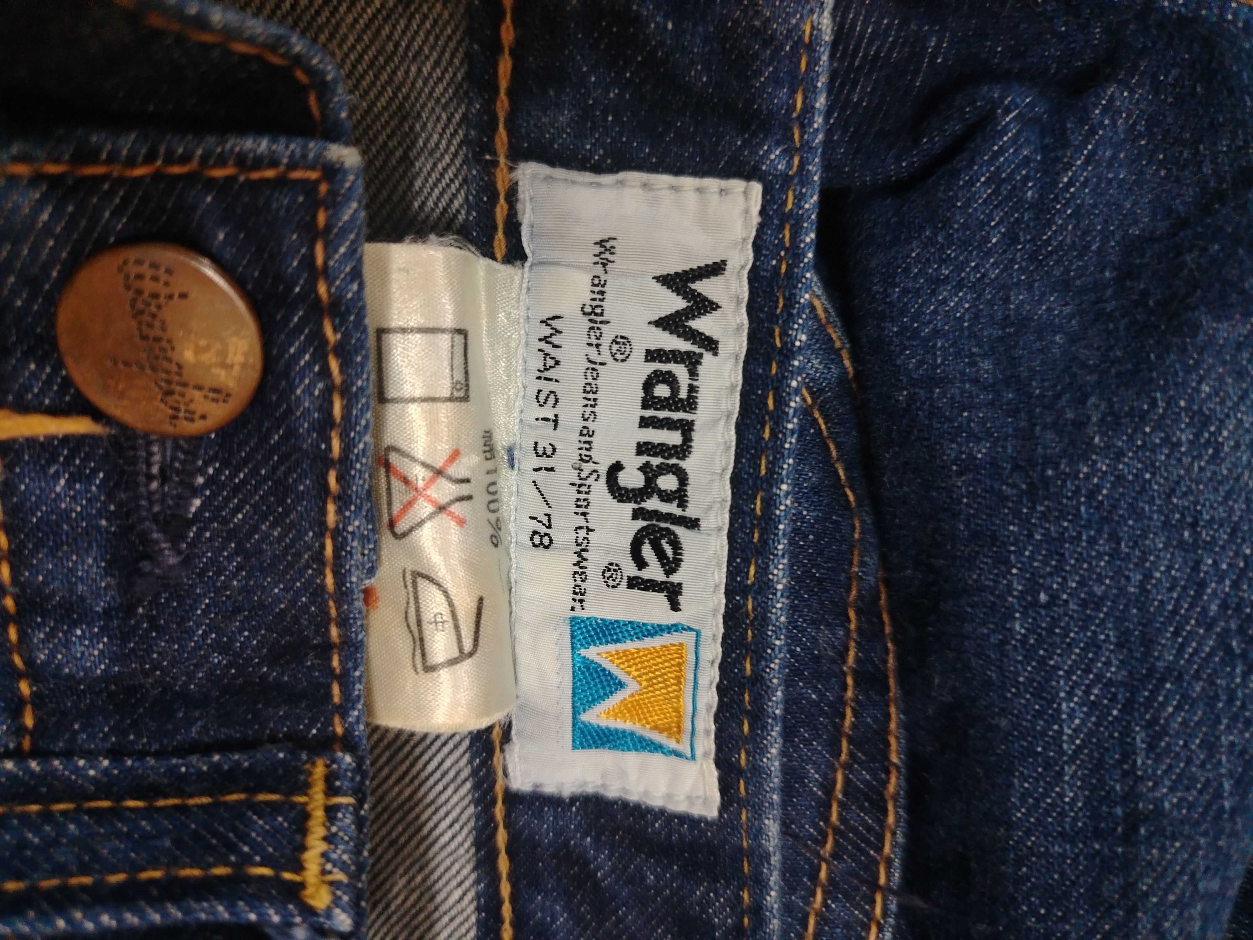Wrangler Vintage Wrangler big bell flare jeans Size US 30 / EU 46 - 6 Thumbnail