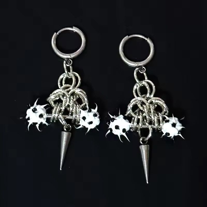 Other White Thorn Ball Rivet Earring Size ONE SIZE - 2 Thumbnail