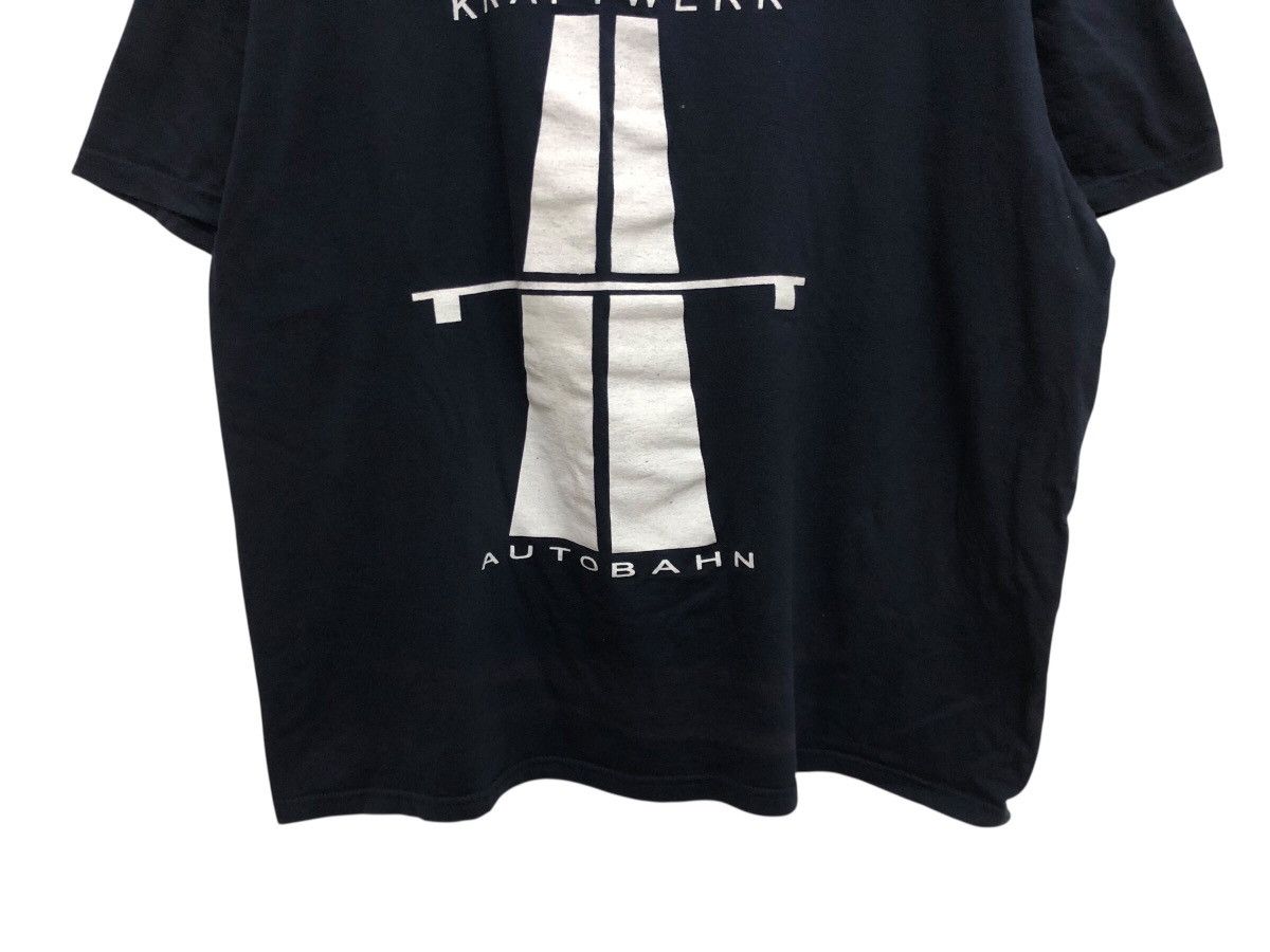 Band Tees KRAFTWERK AUTOBAHN GERMANY ELECTRONIC BAND TEE Size US XXL / EU 58 / 5 - 4 Thumbnail