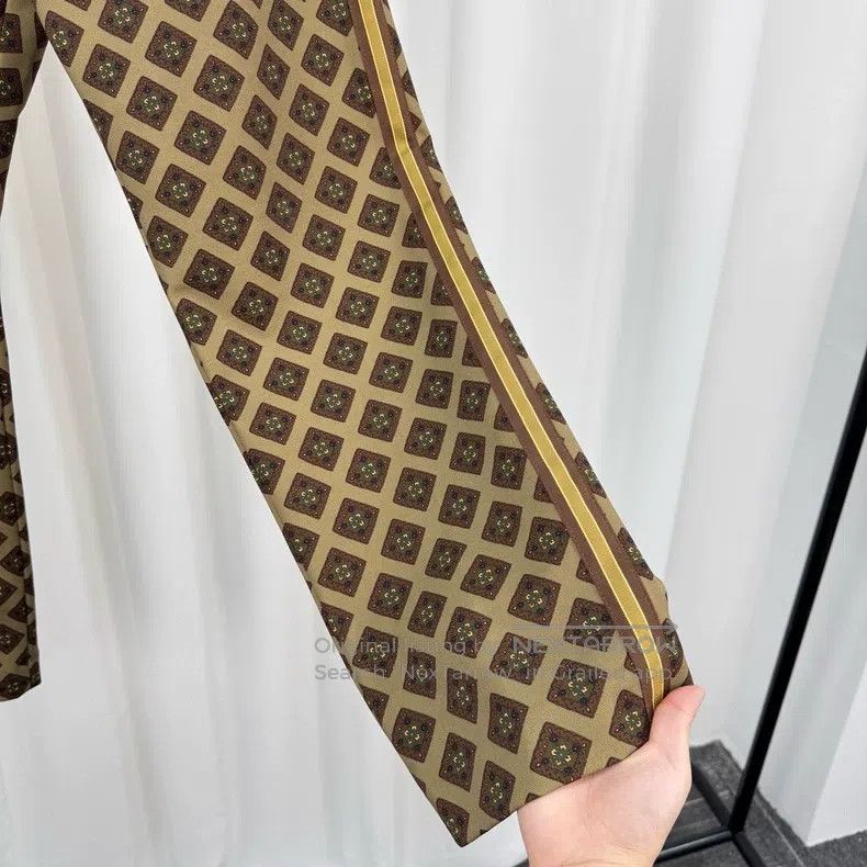 Dries Van Noten Dries Van Noten Brown full-print casual trousers Size US 34 / EU 50 - 4 Thumbnail