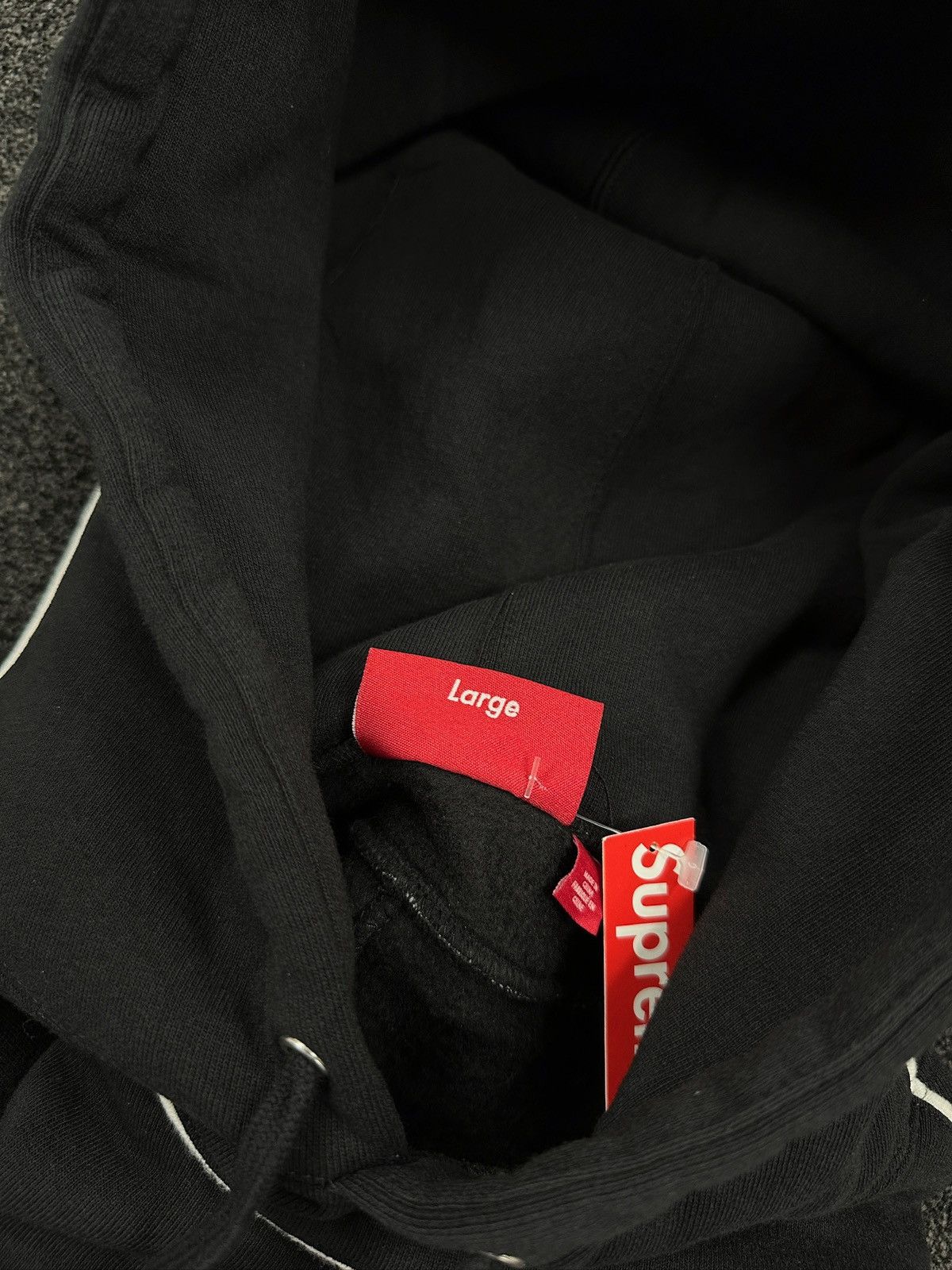 Supreme Supreme Piping Old English Hoodie Black Size US L / EU 52-54 / 3 - 4 Thumbnail