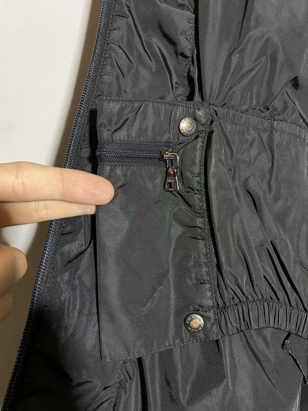 Prada Prada Vintage Ski Jacket Down Filled Size XL / US 12-14 / IT 48-50 - 14 Thumbnail