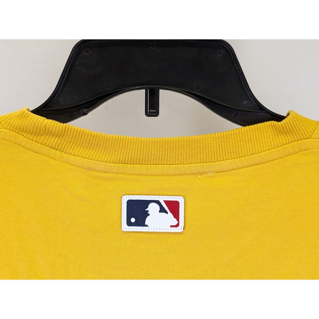Off-White o1rshd1 MLB- Oakland Athletics Short Sleeve T-Shirt Yellow Size US XL / EU 56 / 4 - 18 Thumbnail
