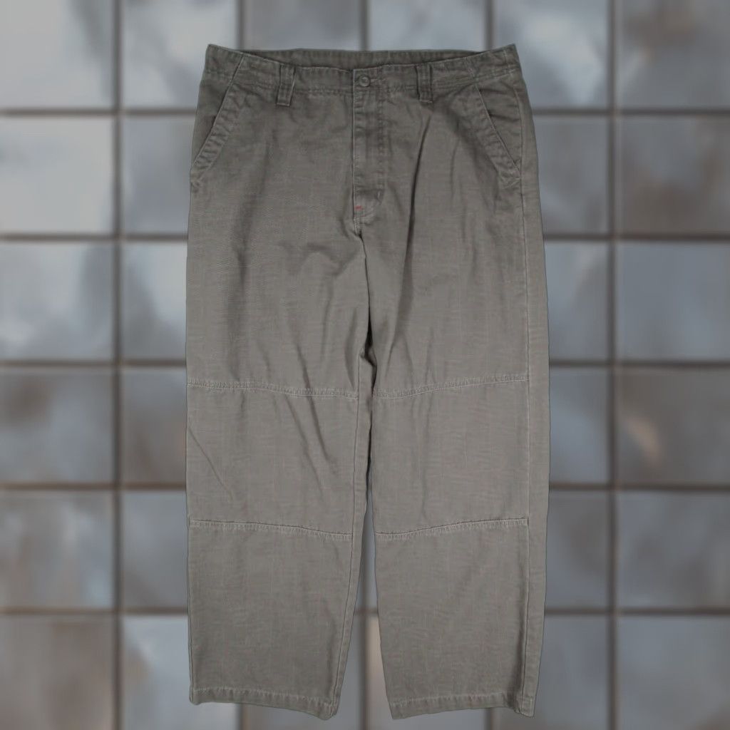 Tommy Hilfiger VINTAGE Tommy Hilfiger Pants Mens 36 Gray Check Flat Front 90s City Retro Sports Casual Chino Pant Men Regular 36 Gray Size US 36 / EU 52 - 1 Thumbnail