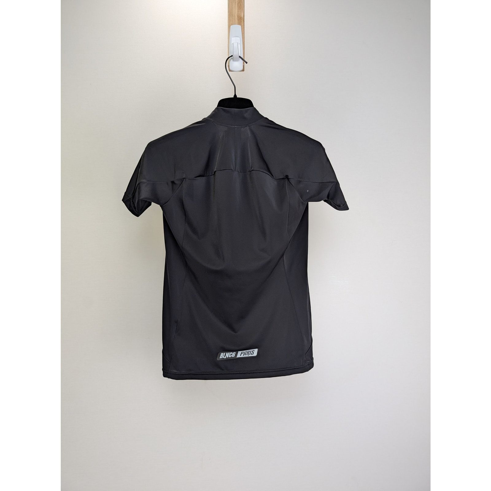 Balenciaga o1rshd1 Top Short Sleeve Fitted Top T-Shirt in Black Size US L / EU 52-54 / 3 - 7 Thumbnail