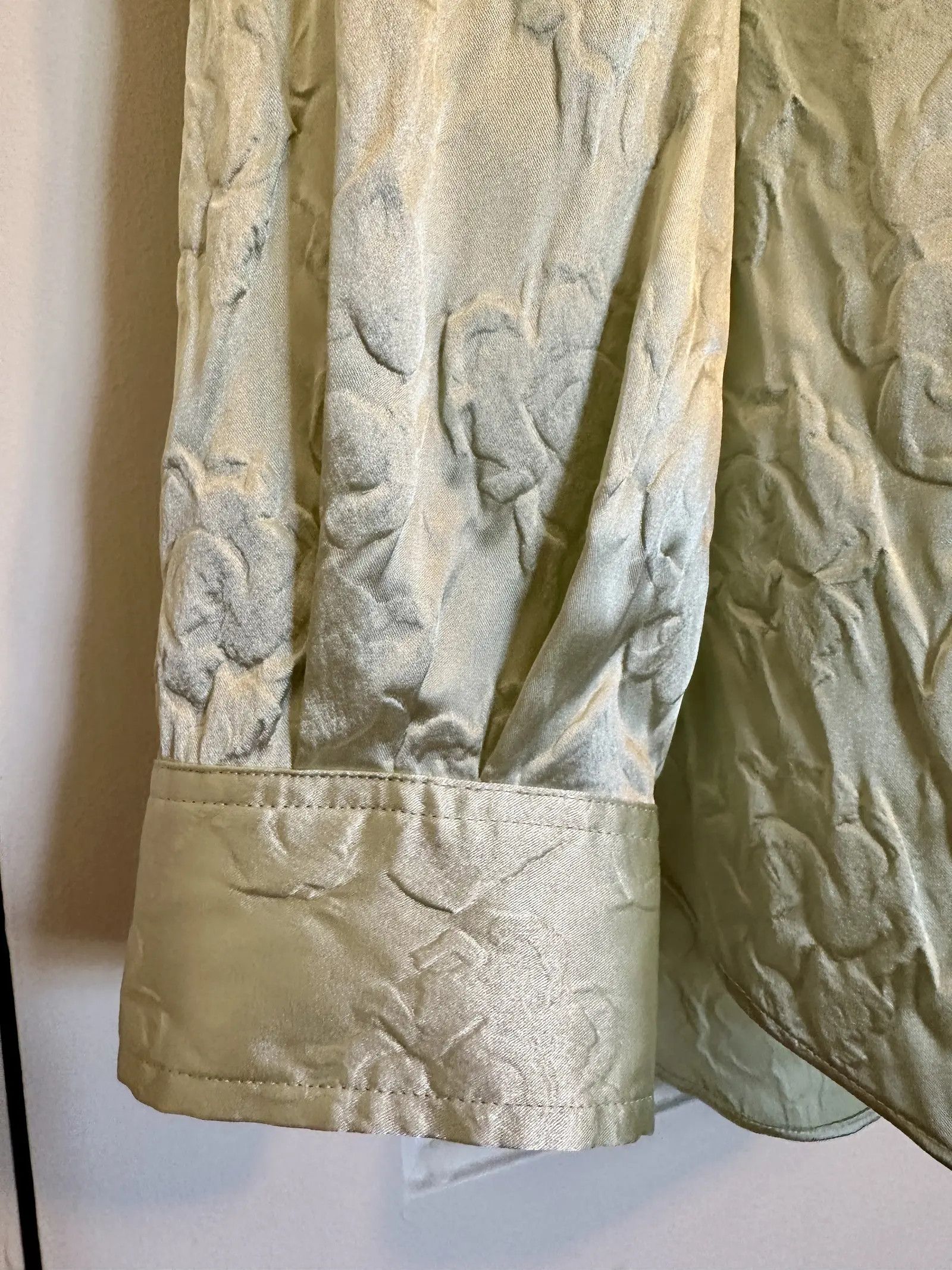 Acne Studios Satin Floral Embossed Shirt Size US L / EU 52-54 / 3 - 6 Thumbnail