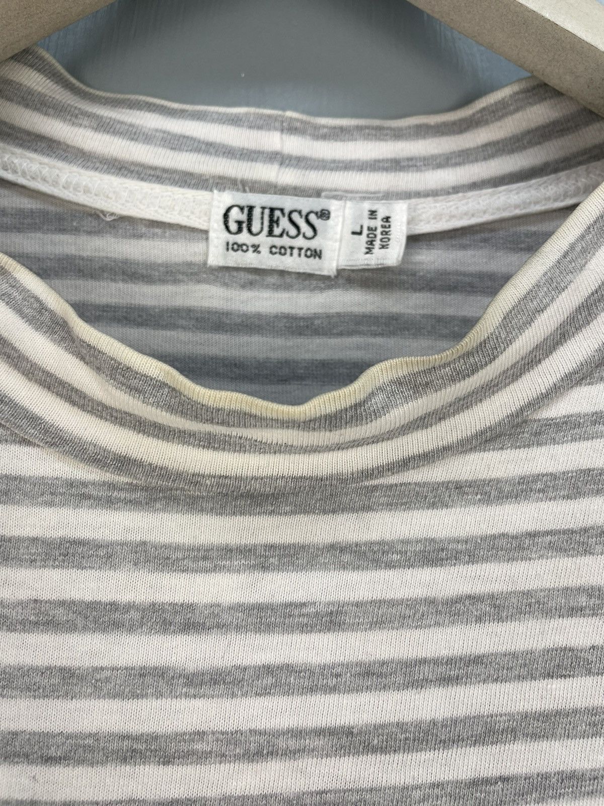 Guess Vintage 90s Guess Jeans strip t shirt Size US L / EU 52-54 / 3 - 7 Thumbnail