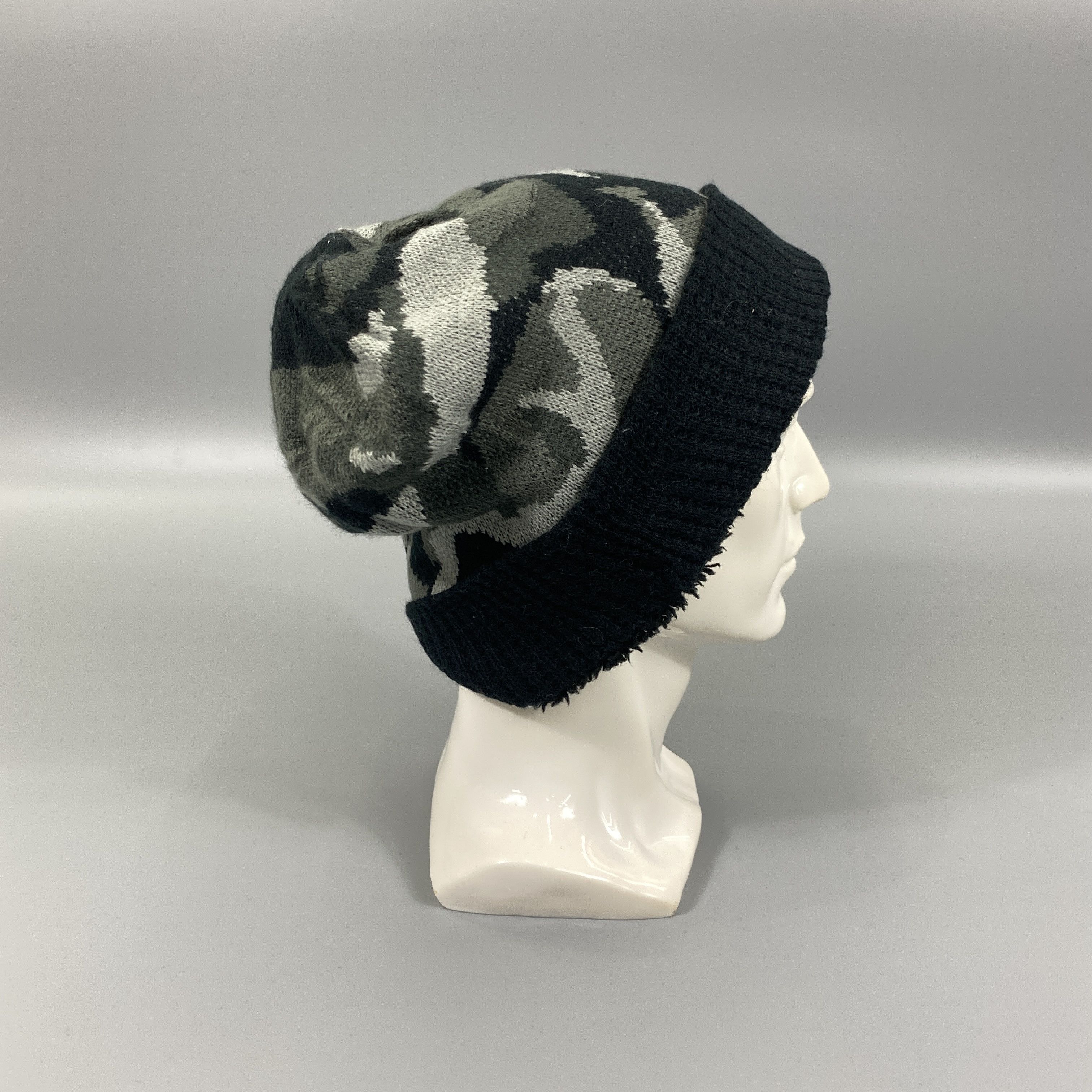 Vintage Level Stripe Reversible Beanie Hat -BN802 Size ONE SIZE - 3 Thumbnail