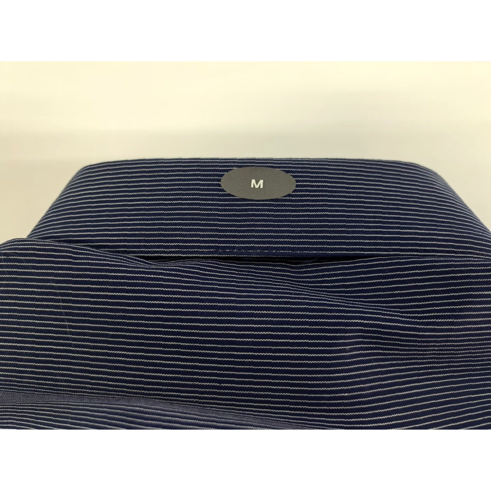 Van Heusen Van Heusen Dress Shirt Blue White Stripes Classic Fit L/S 15-15.5 M Men's Shirt Size 40R - 7 Thumbnail